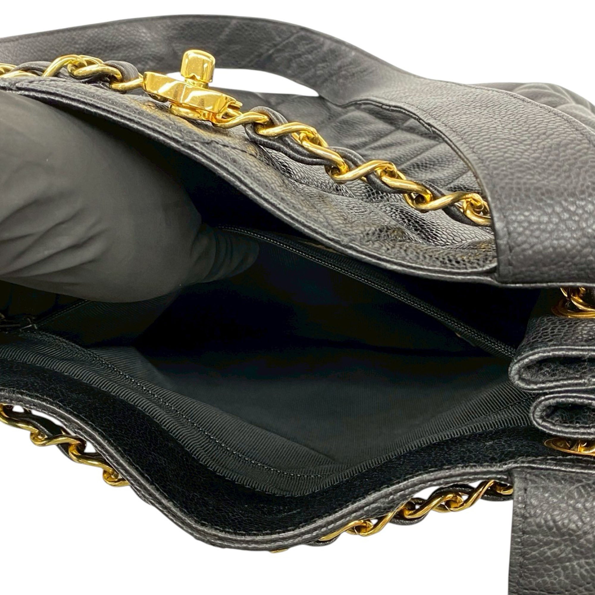 Chanel CC Quilted Caviar Chain Drawstring Tote - image 4