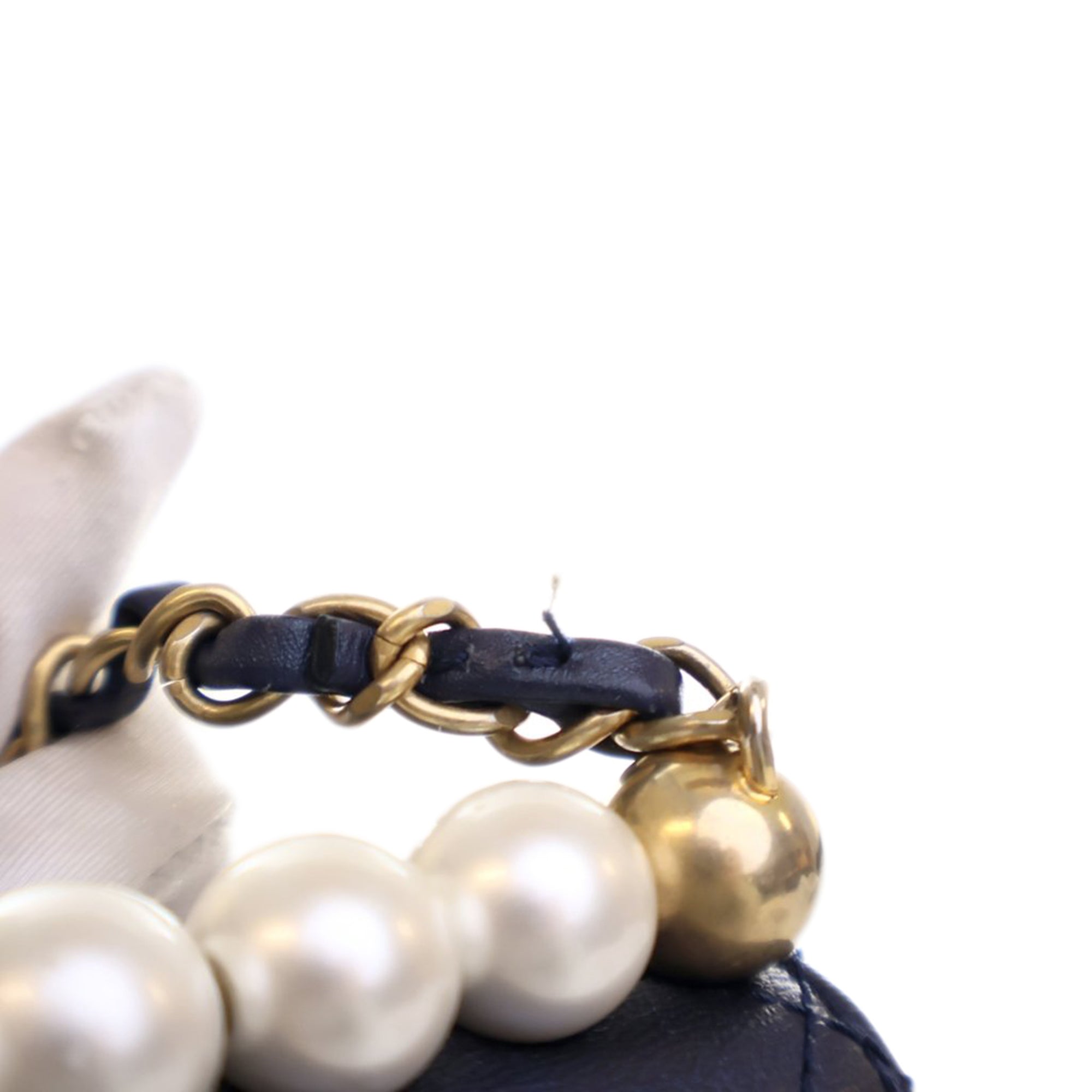 Chanel Medium Lambskin Chic Pearls Flap - image 8