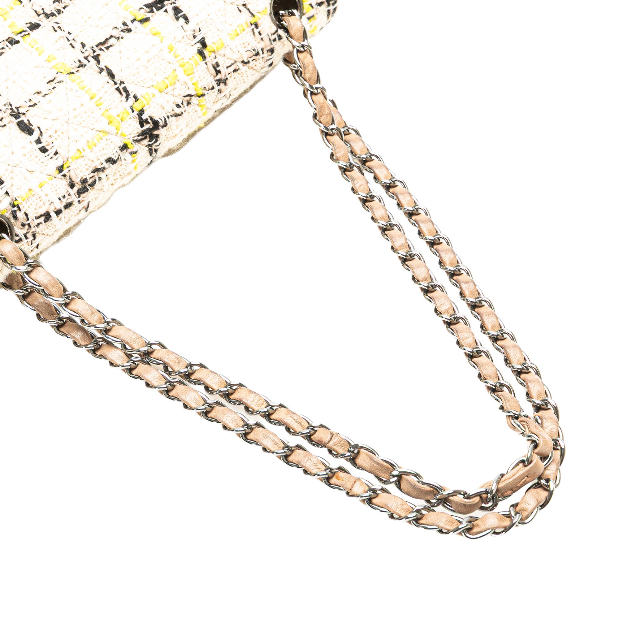 Chanel Medium Classic Tweed Double Flap - image 15