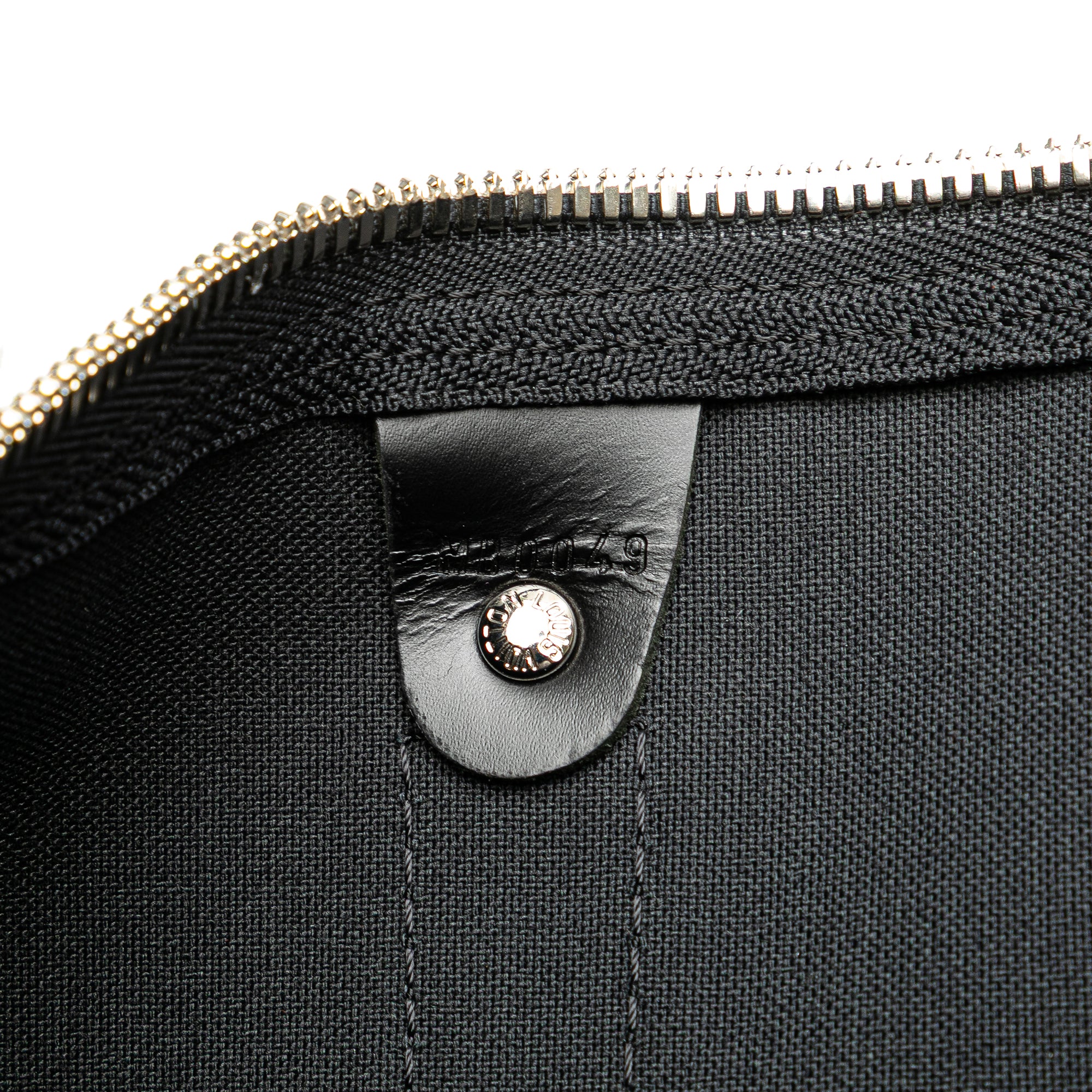 Louis Vuitton Damier Graphite Keepall Bandouliere 55 - image 6