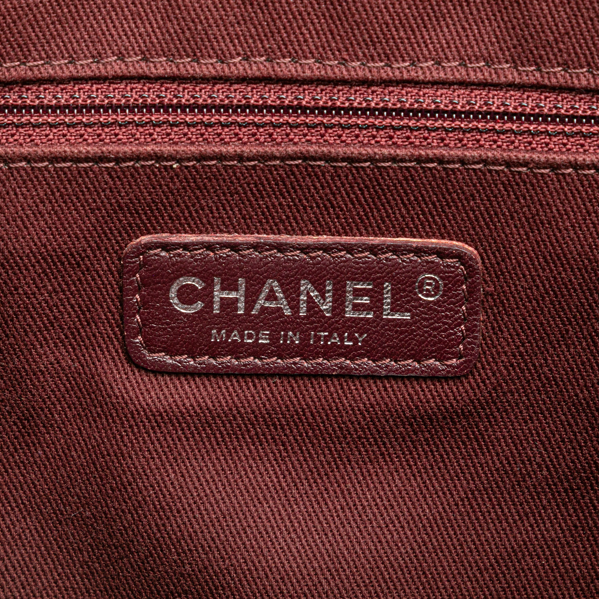 Chanel Small Quilted Glazed Calfskin Duo Color Tote - image 5