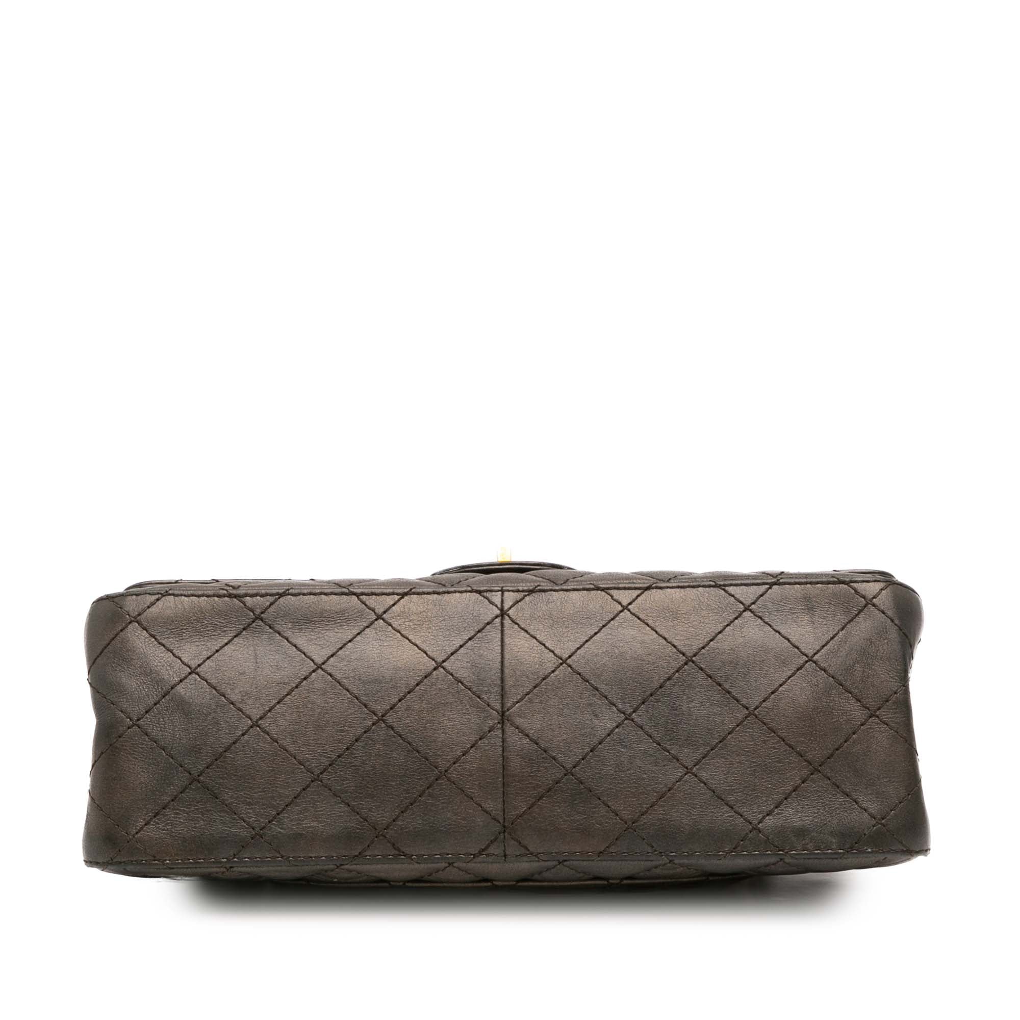 Chanel Reissue 2.55 Quilted Metallic Lambskin Double Flap 226 - image 3