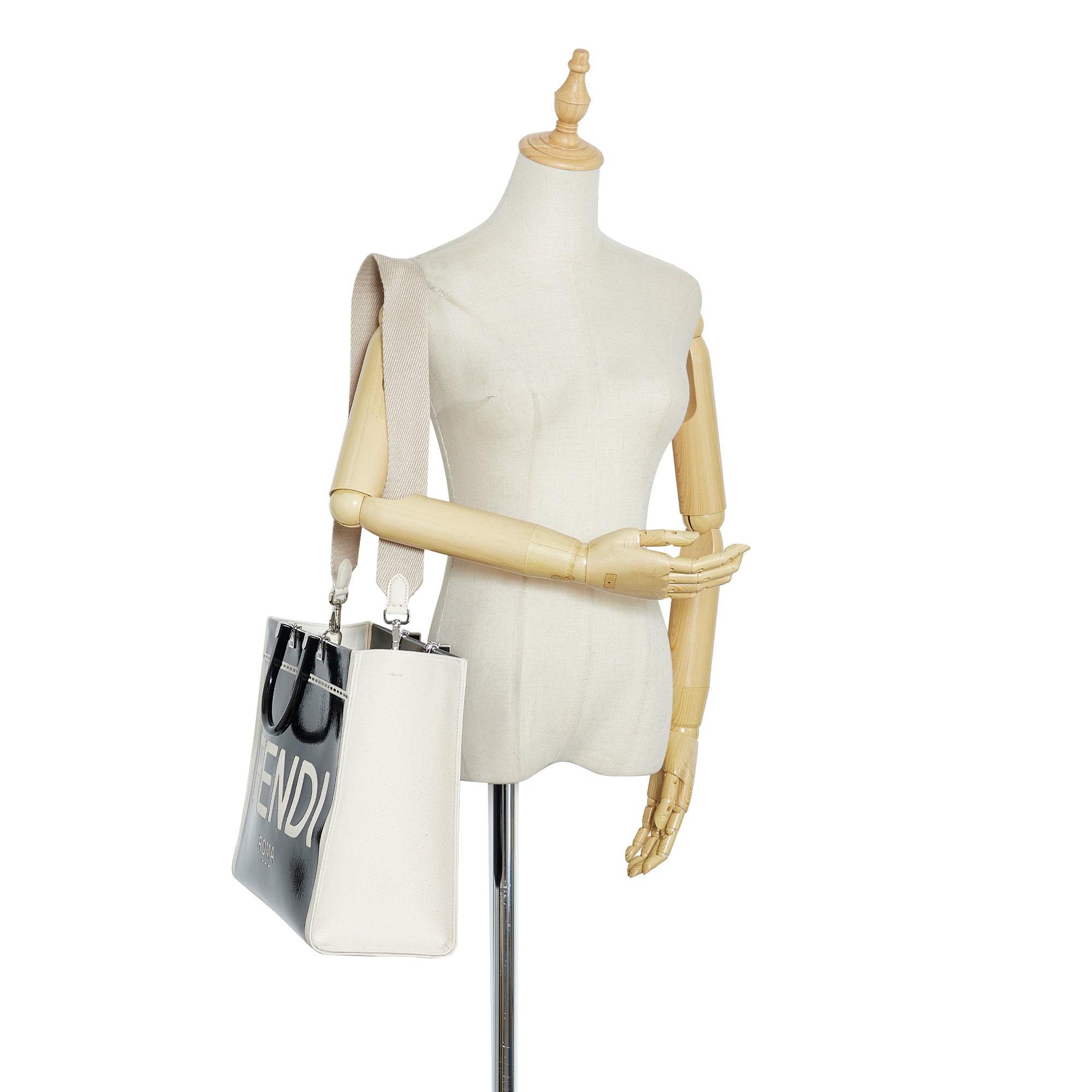 Fendi Medium Sunshine Shopper Tote - image 7
