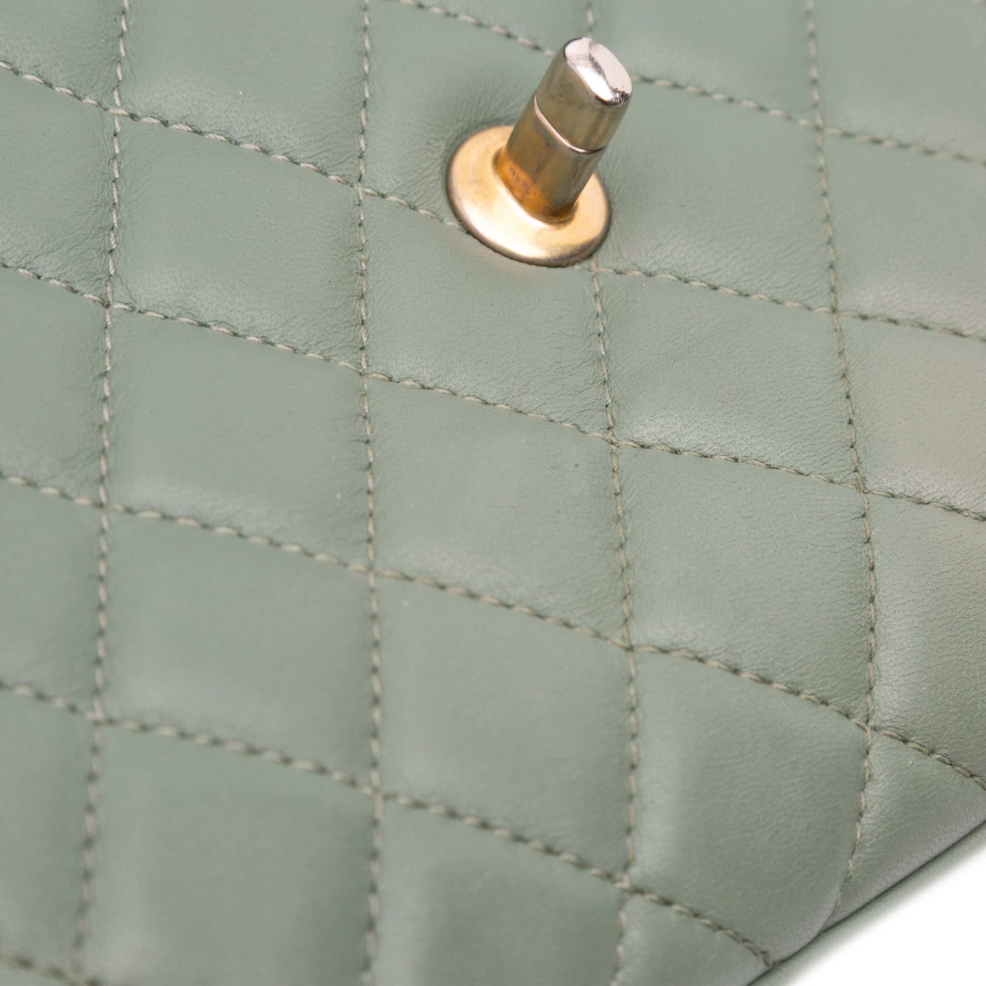 Chanel Large Quilted Lambskin Daily Companion Flap - image 13