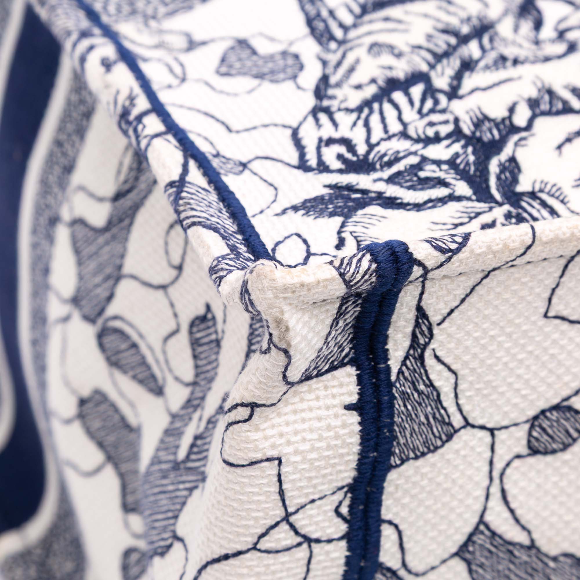 Dior Large Canvas Embroidered Around The World Book Tote - image 7