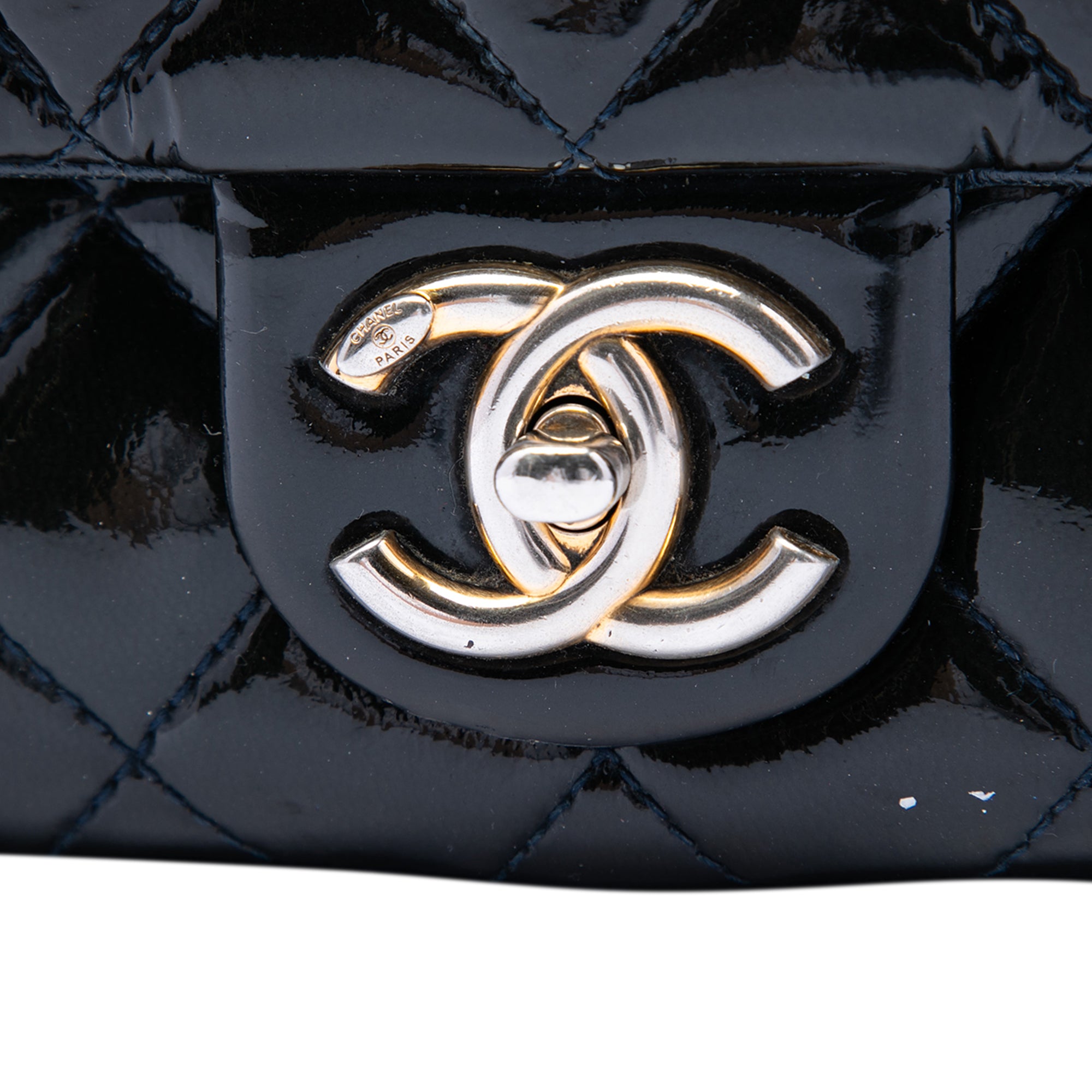 Chanel Paris Salzburg Medium Patent and Goatskin CC Eyelet Flap - image 5