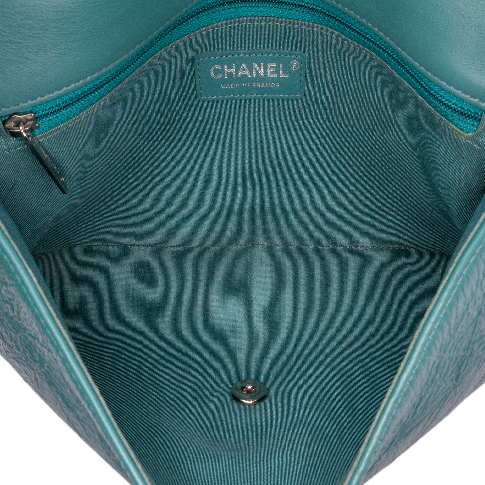 Chanel Medium Crumpled Calfskin Bi Vintage Full Flap - image 4