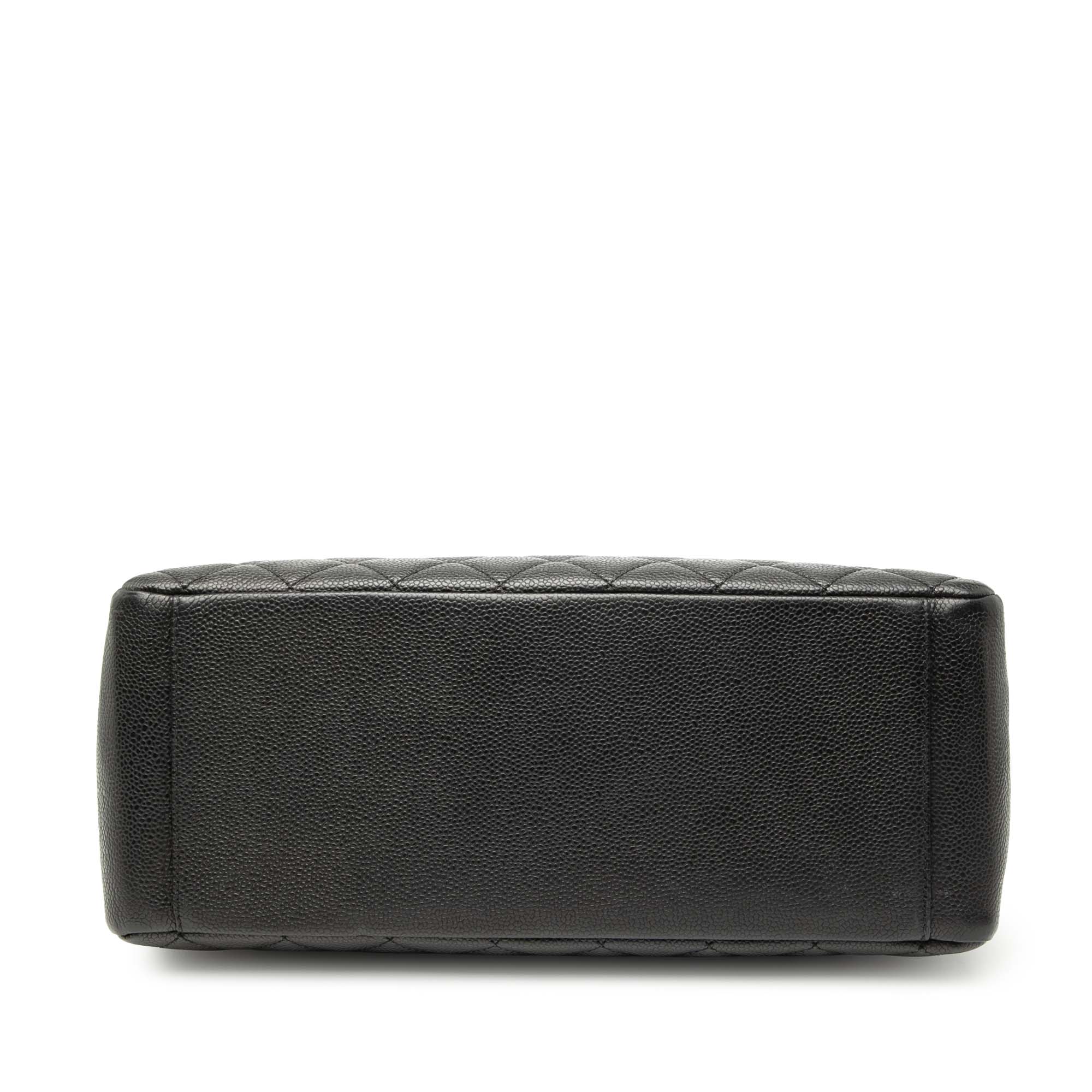Chanel Caviar Grand Shopping Tote - image 3