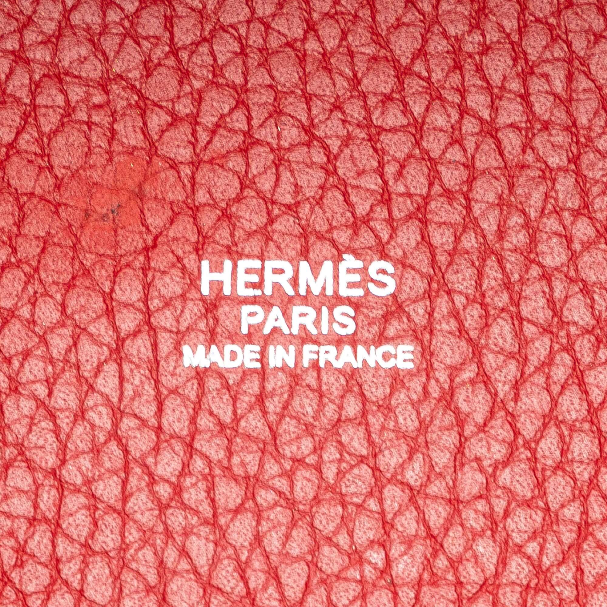 Hermes Clemence Picotin Lock 22