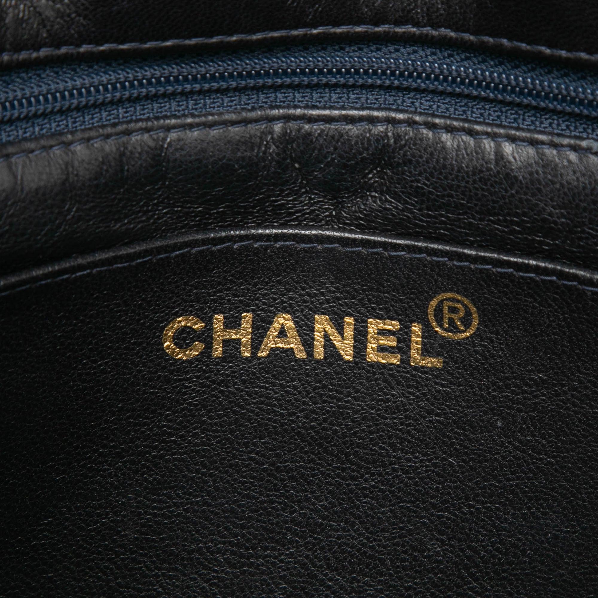 Chanel CC Quilted Lambskin Single Flap - image 5