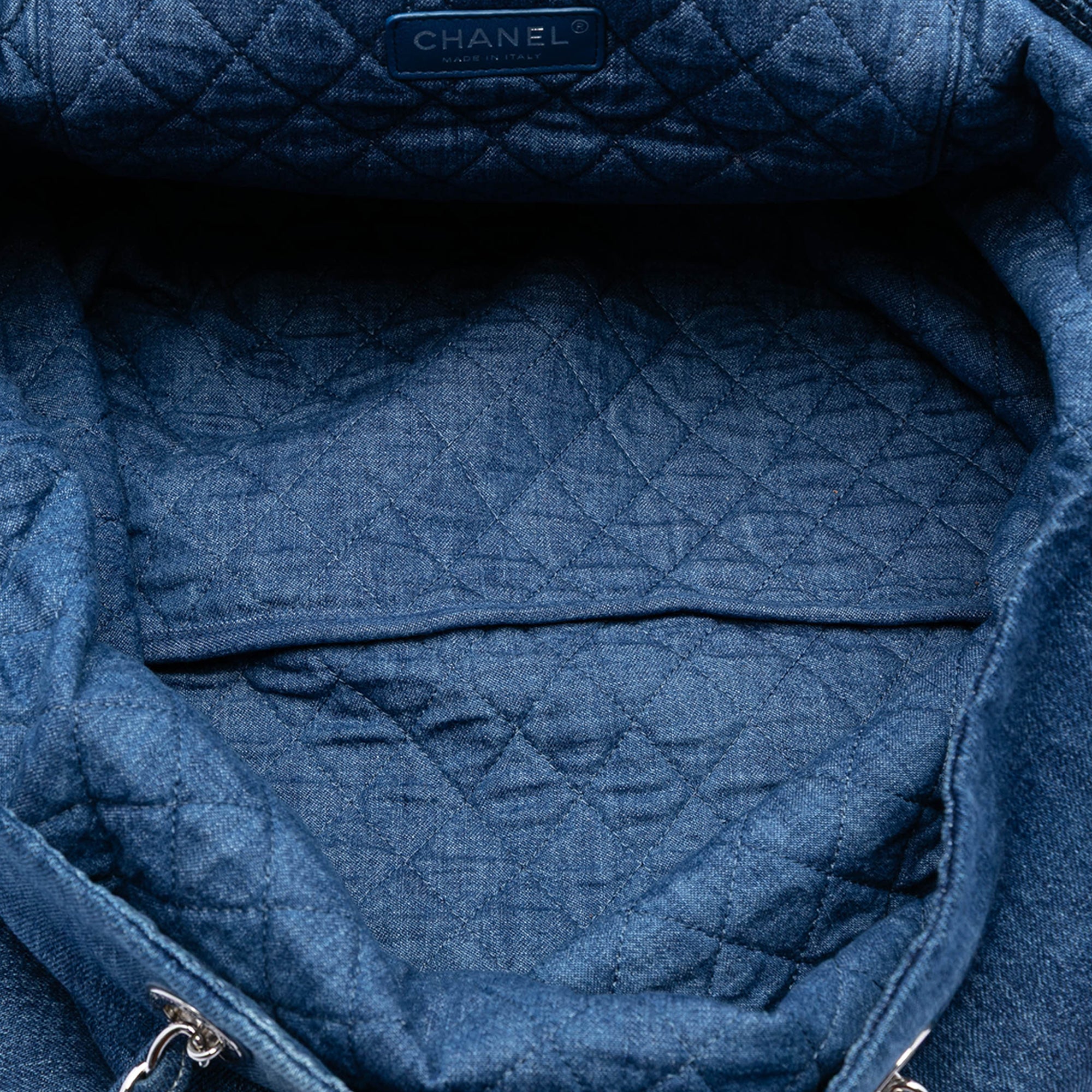 Chanel Printed Denim Shopping Tote - image 4
