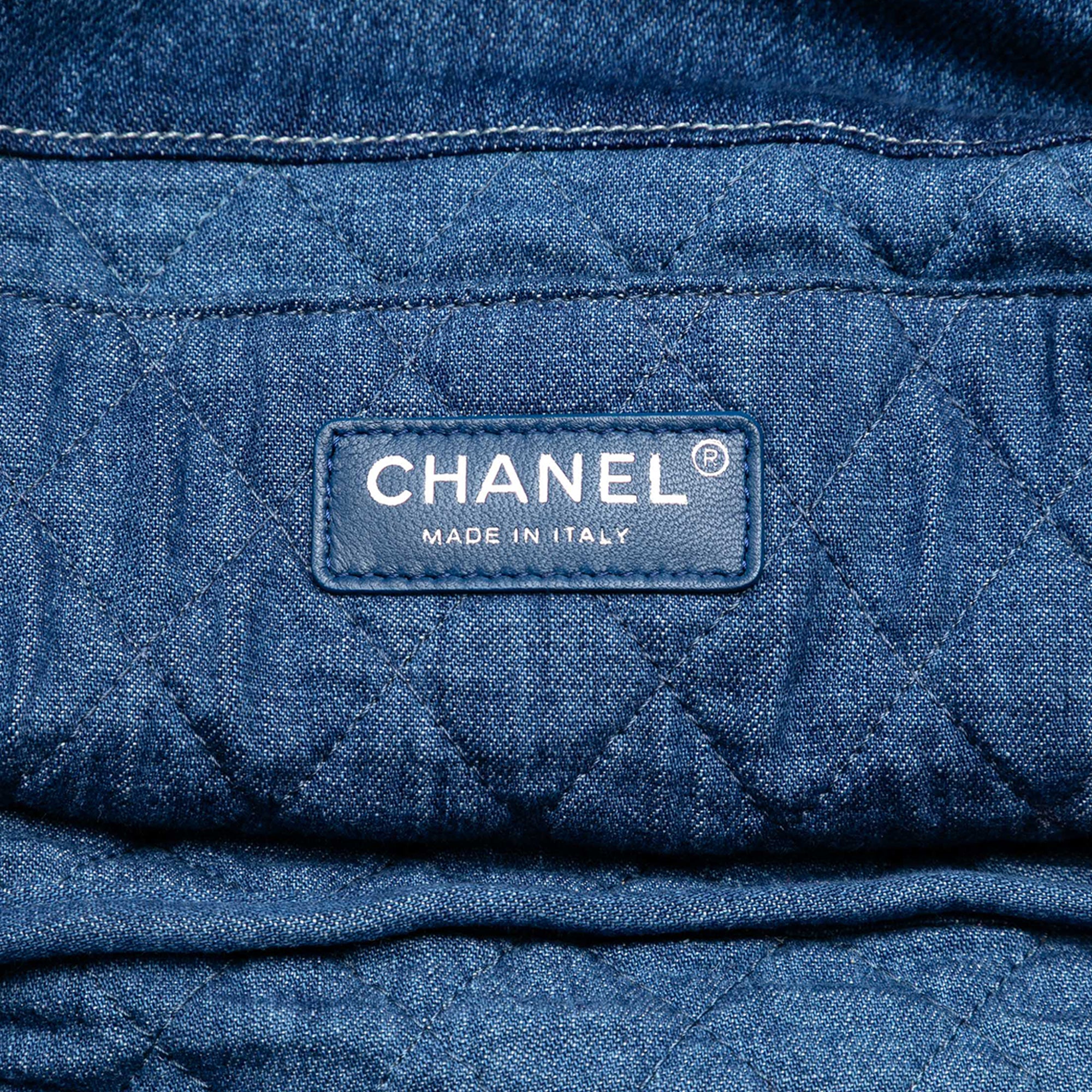 Chanel Printed Denim Shopping Tote - image 5