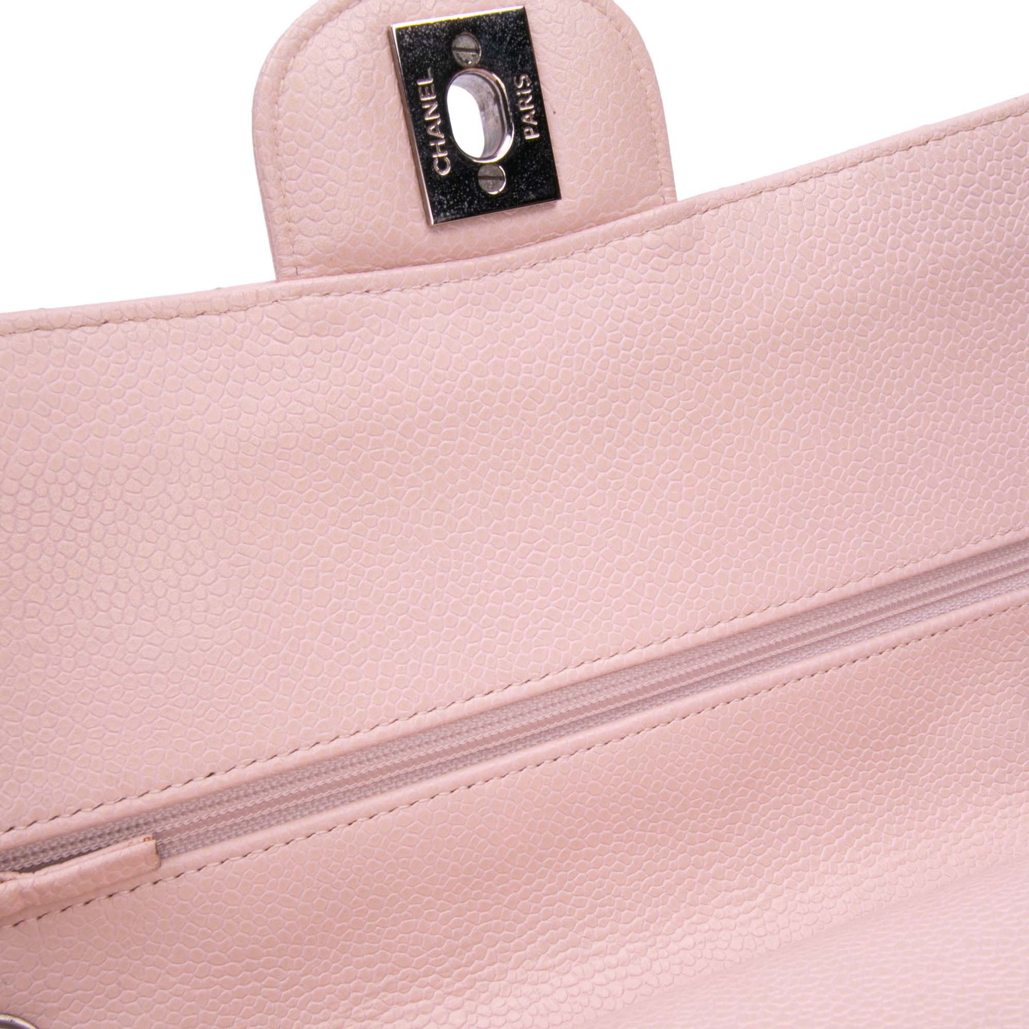 Chanel Medium Classic Caviar Double Flap - image 9