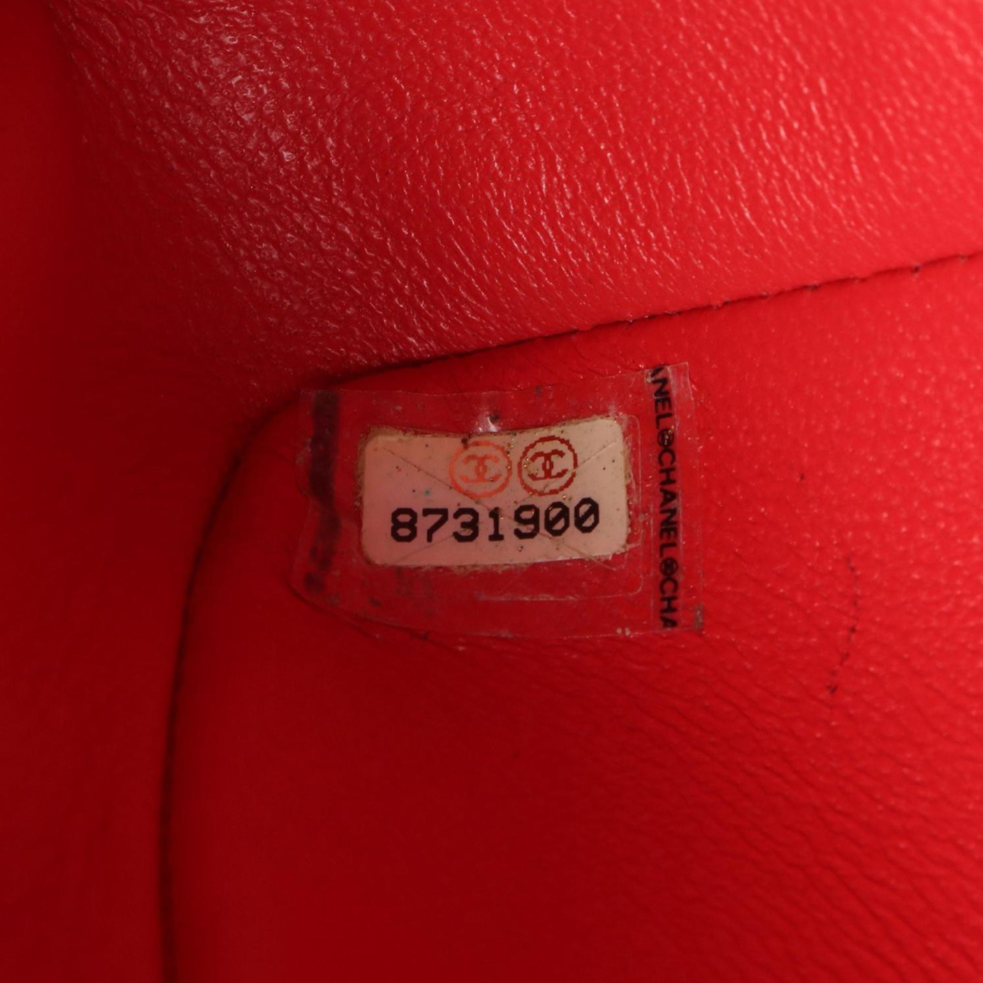 Chanel CC Quilted Lambskin East West Single Flap - image 5