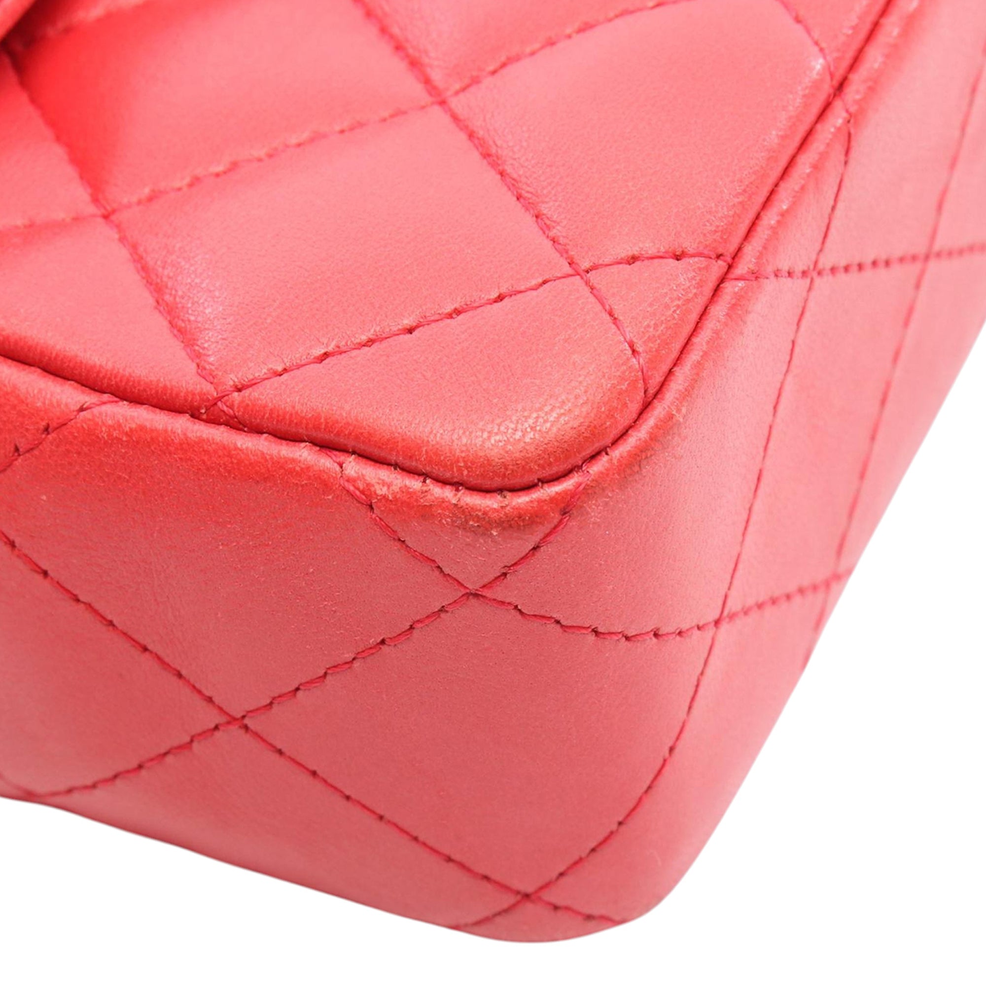 Chanel CC Quilted Lambskin East West Single Flap - image 6