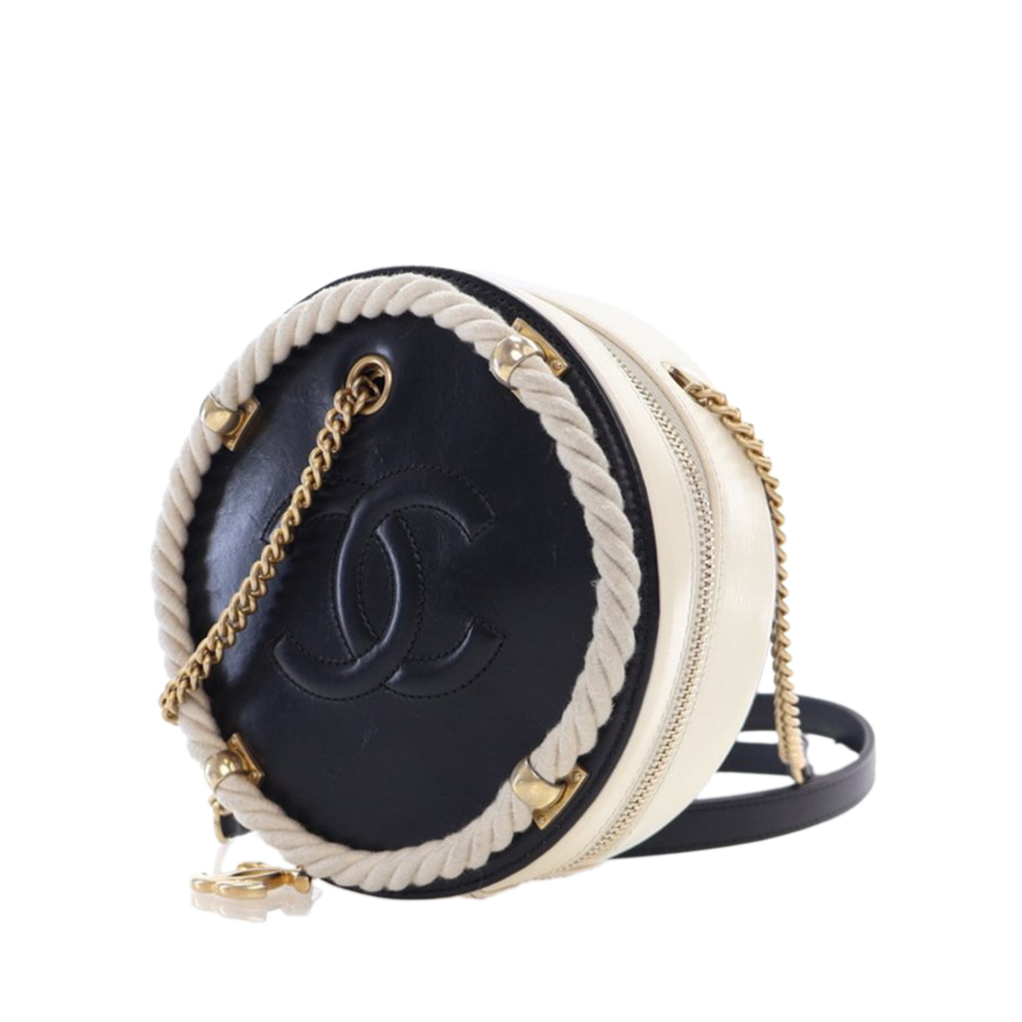 Chanel Crumpled Calfskin En Vogue Round Bag - image 12