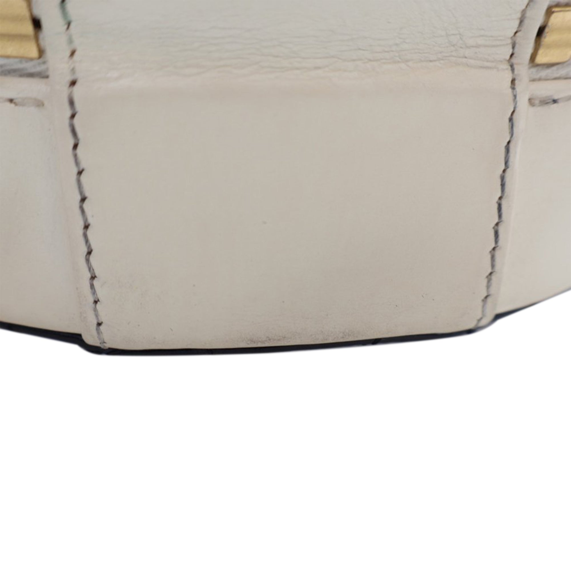 Chanel Crumpled Calfskin En Vogue Round Bag - image 13