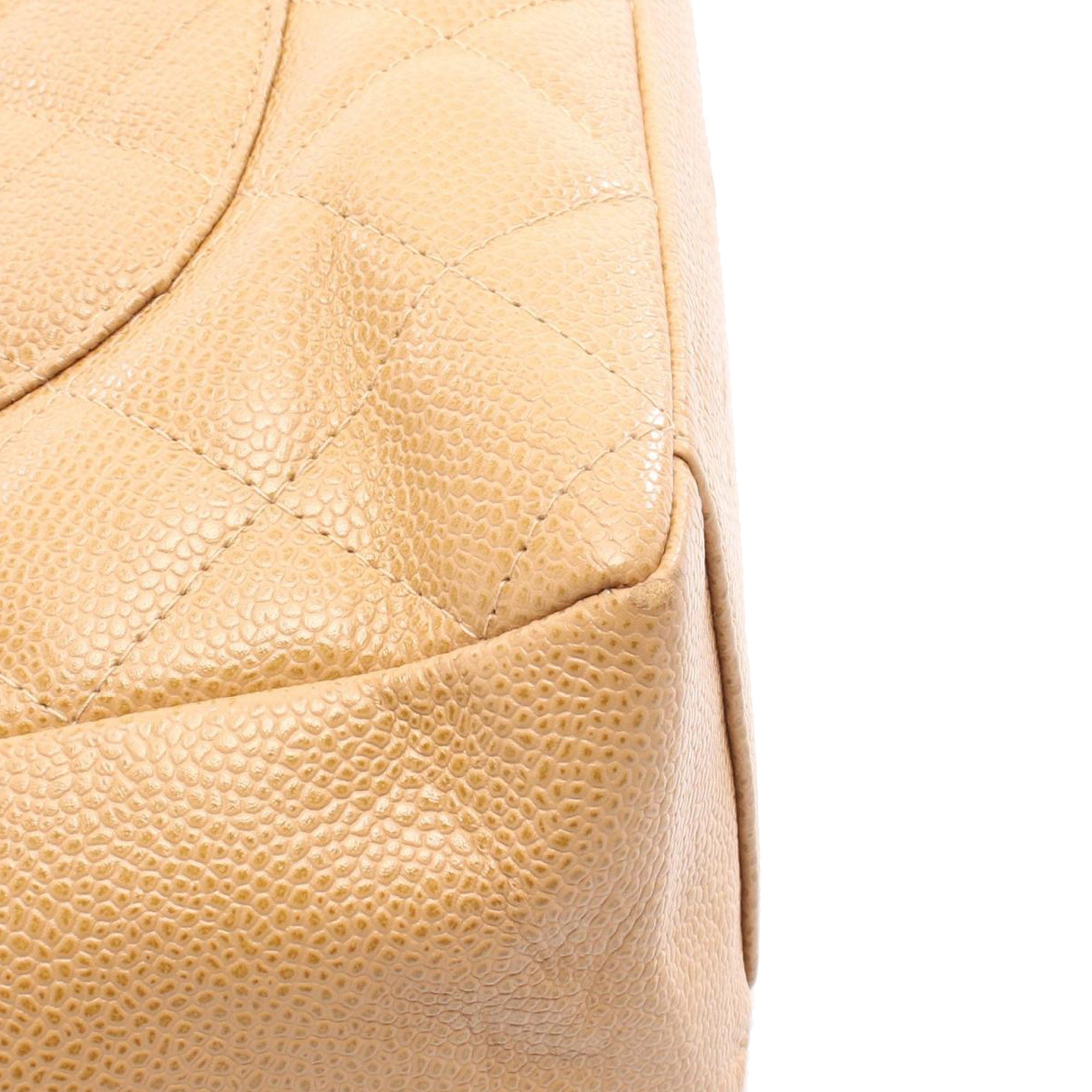 Chanel Caviar Petite Shopping Tote - image 9