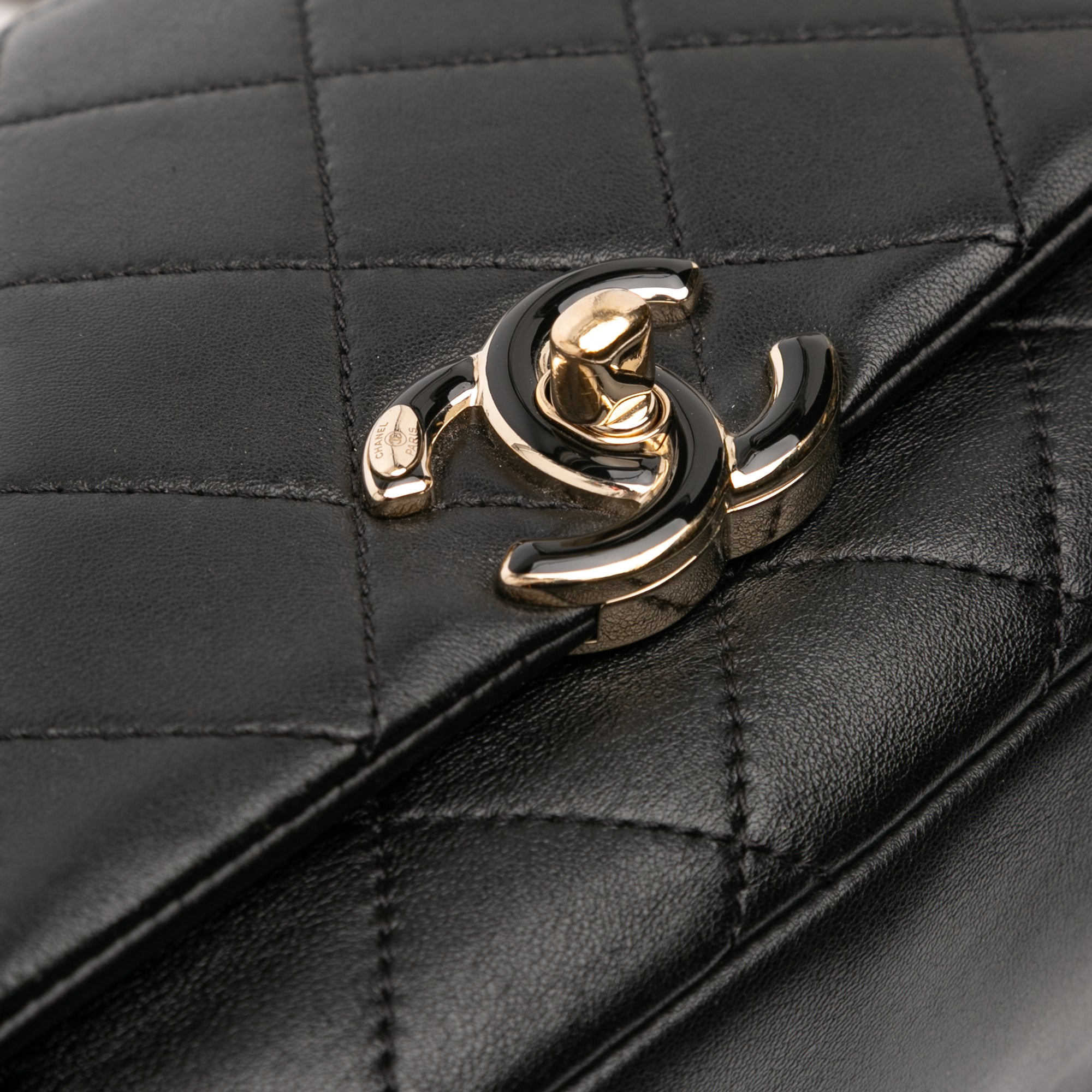 Chanel Large Lambskin Twist Chain Enamel CC Flap - image 7