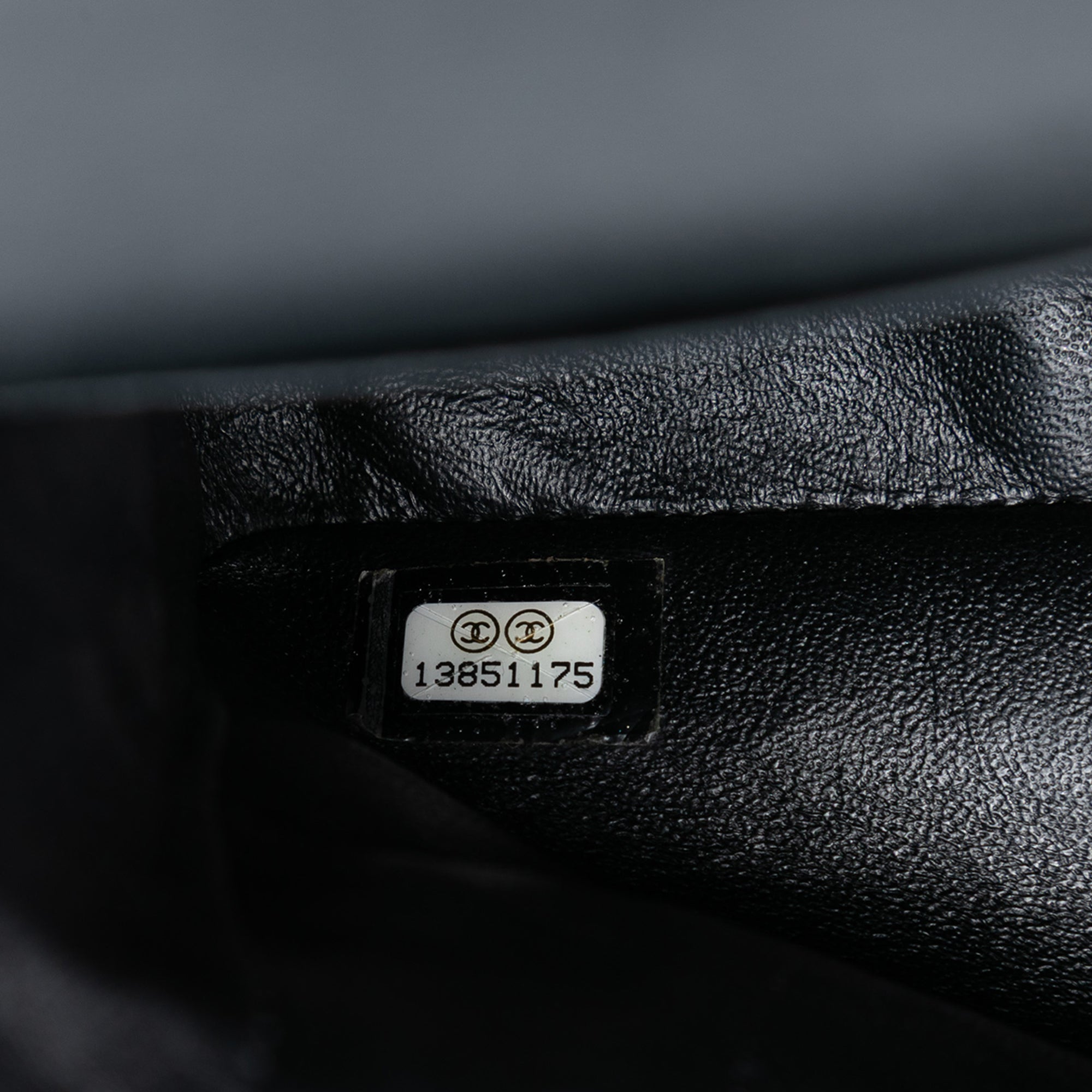 Chanel Medium Classic Caviar Double Flap - image 5