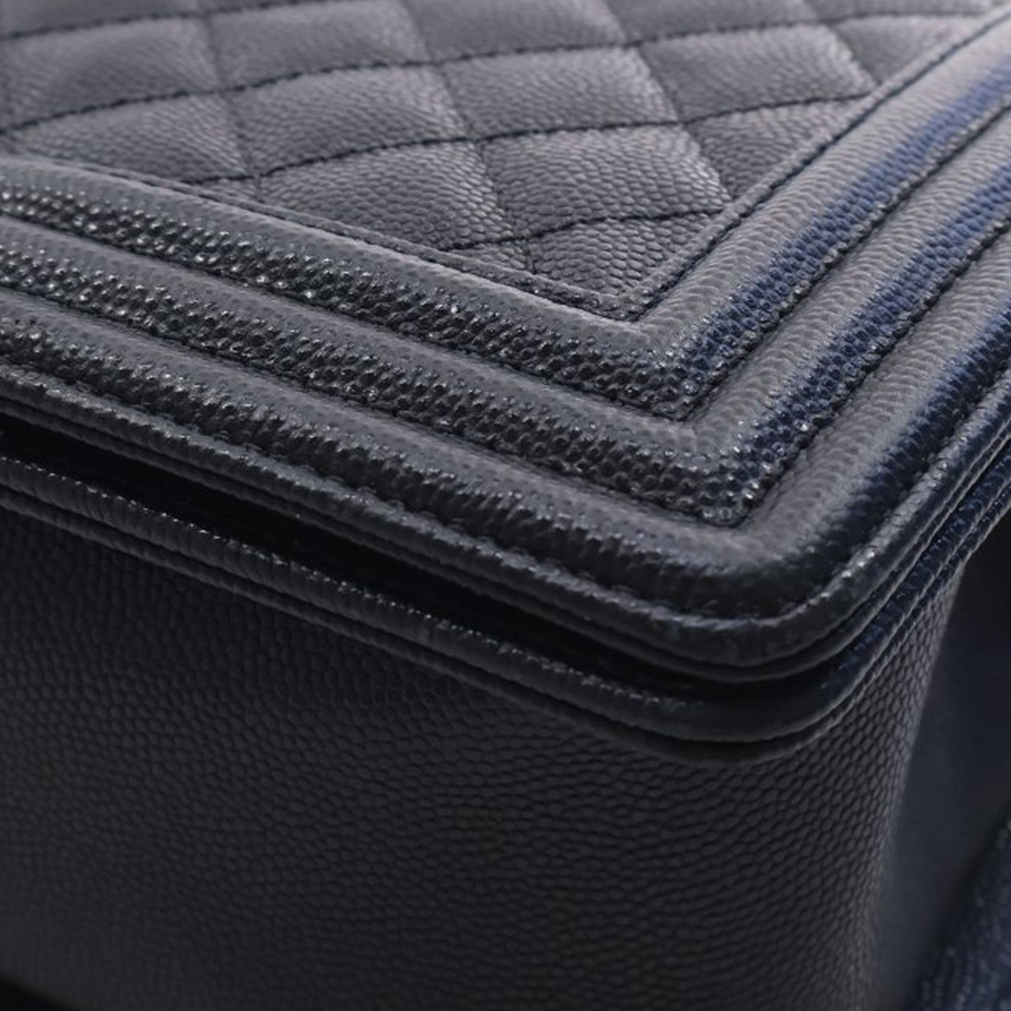 Chanel Old Medium Quilted Caviar Boy Flap - image 12