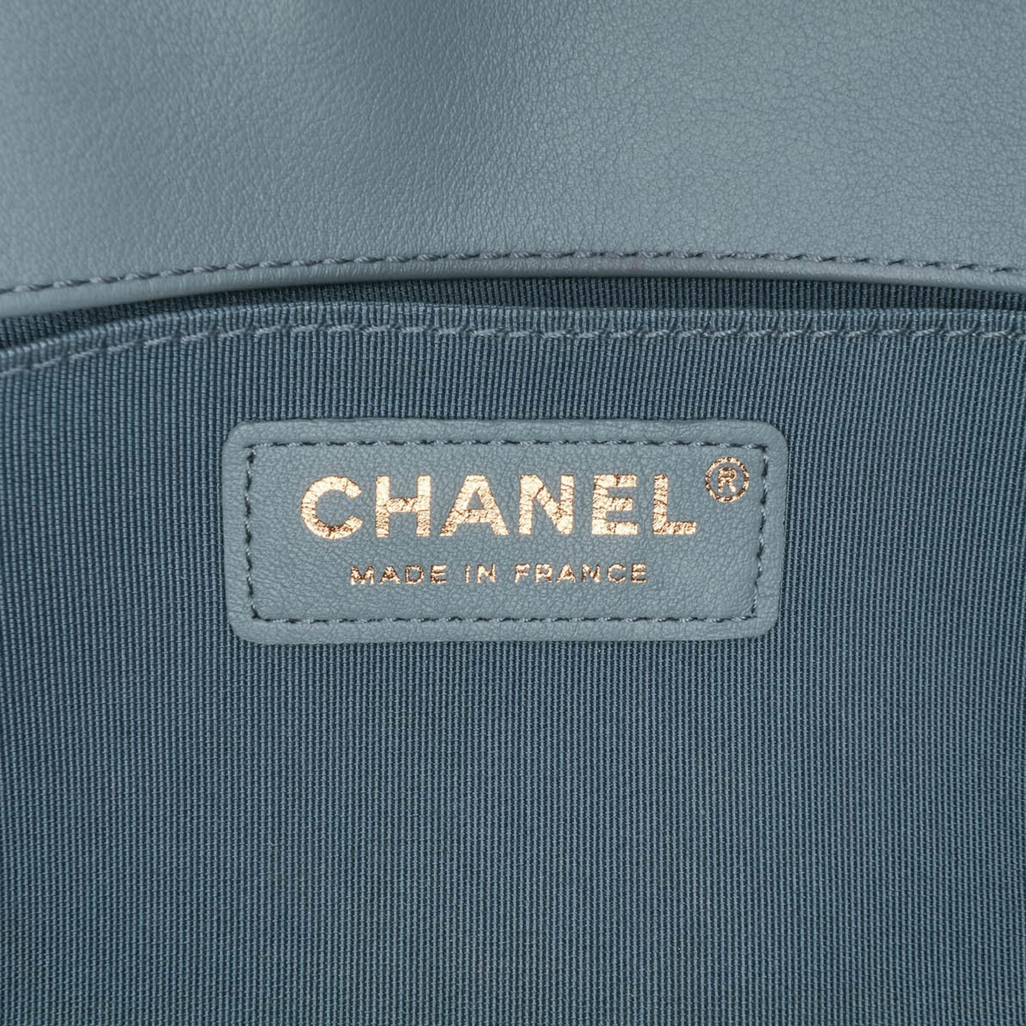 Chanel Old Medium Quilted Lambskin Boy Flap - image 5