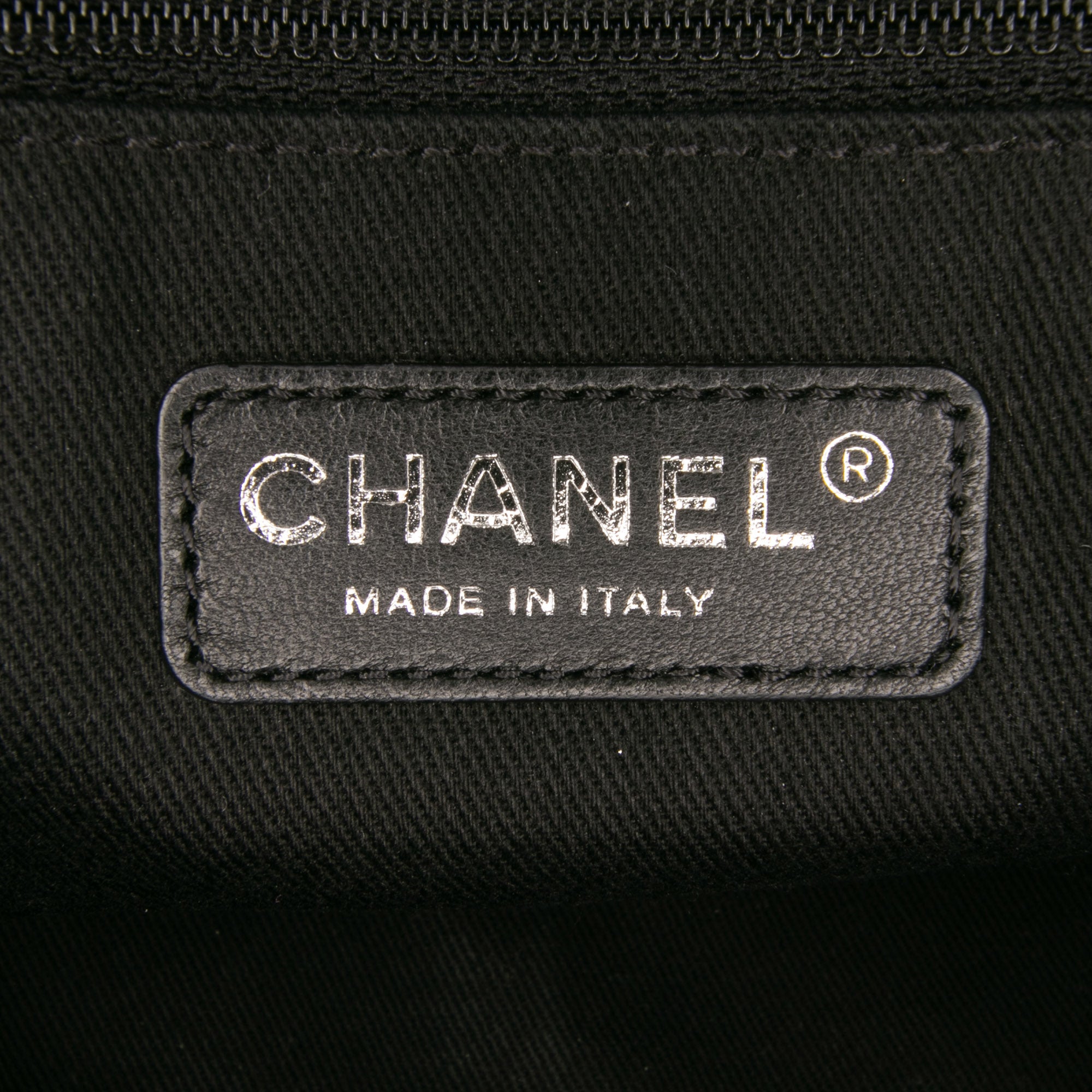Chanel Medium Patent Coco Shine Flap - image 5