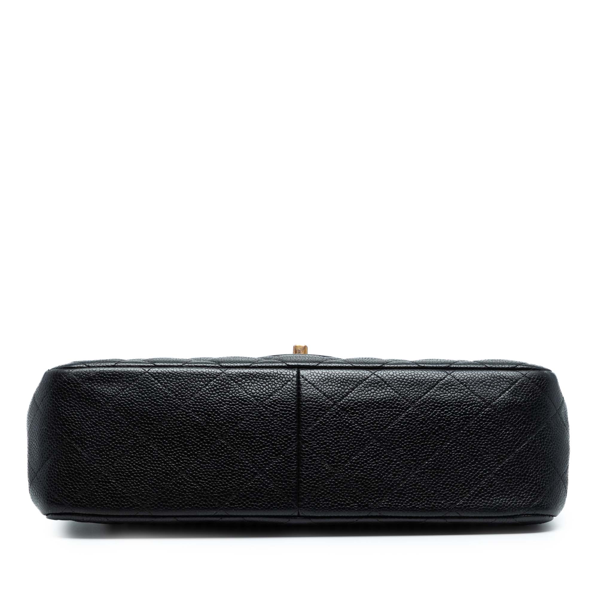 Chanel Jumbo Classic Caviar Double Flap - image 3