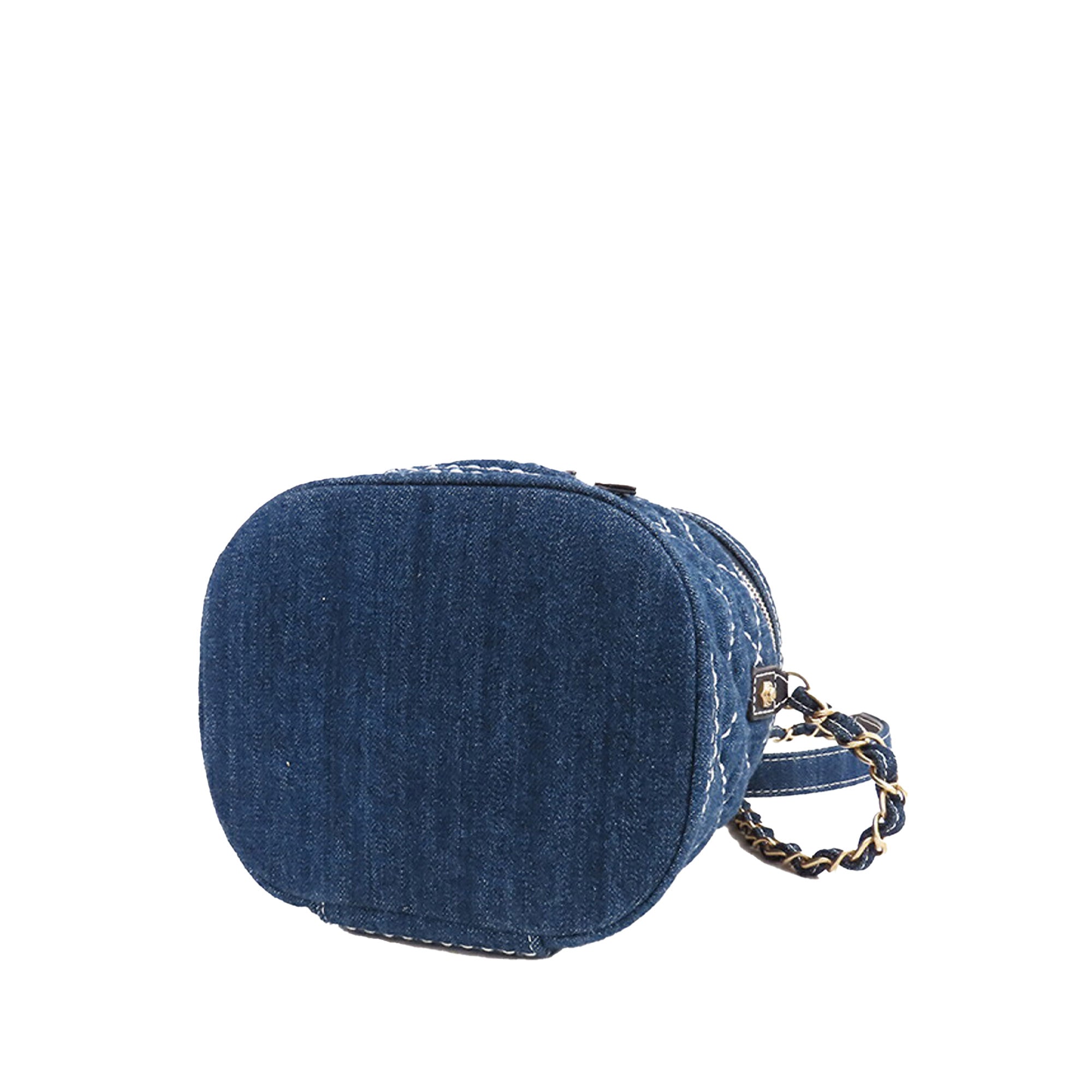 Chanel CC Quilted Denim Trip Vanity Case with Chain - image 3