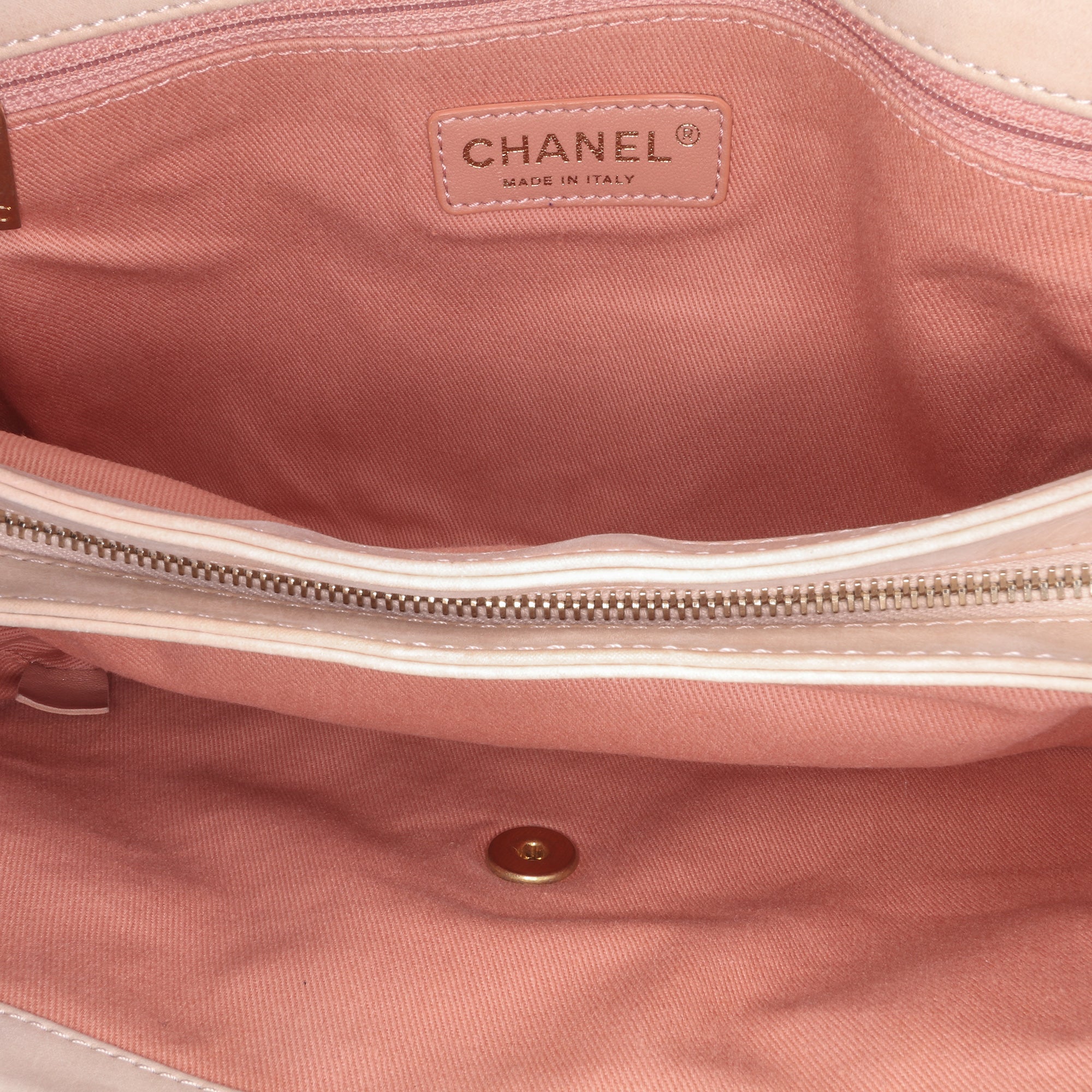 Chanel Jumbo Quilted Calfskin Triple Stitched Flap - image 4