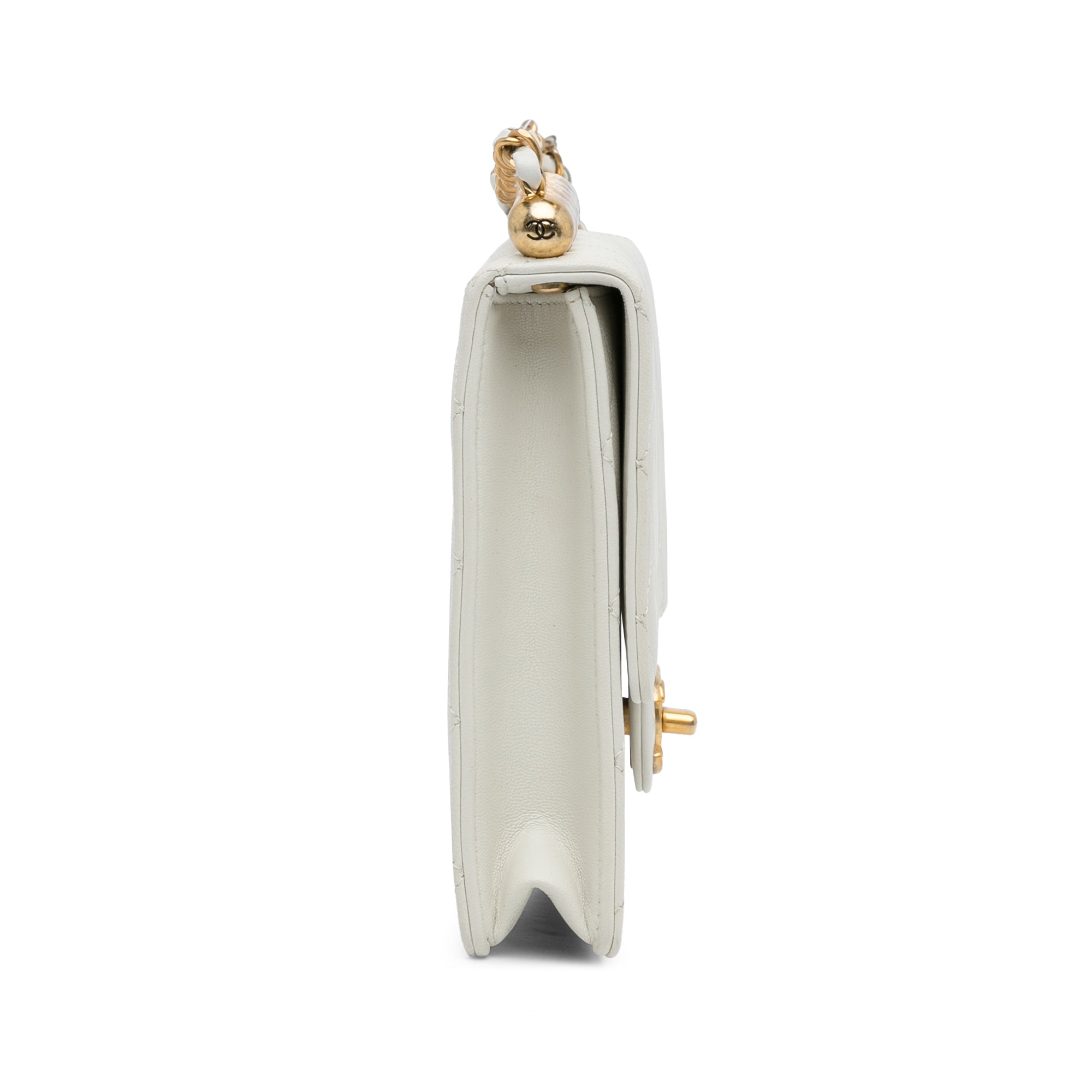 Chanel Small Lambskin Chic Pearls Flap - image 4