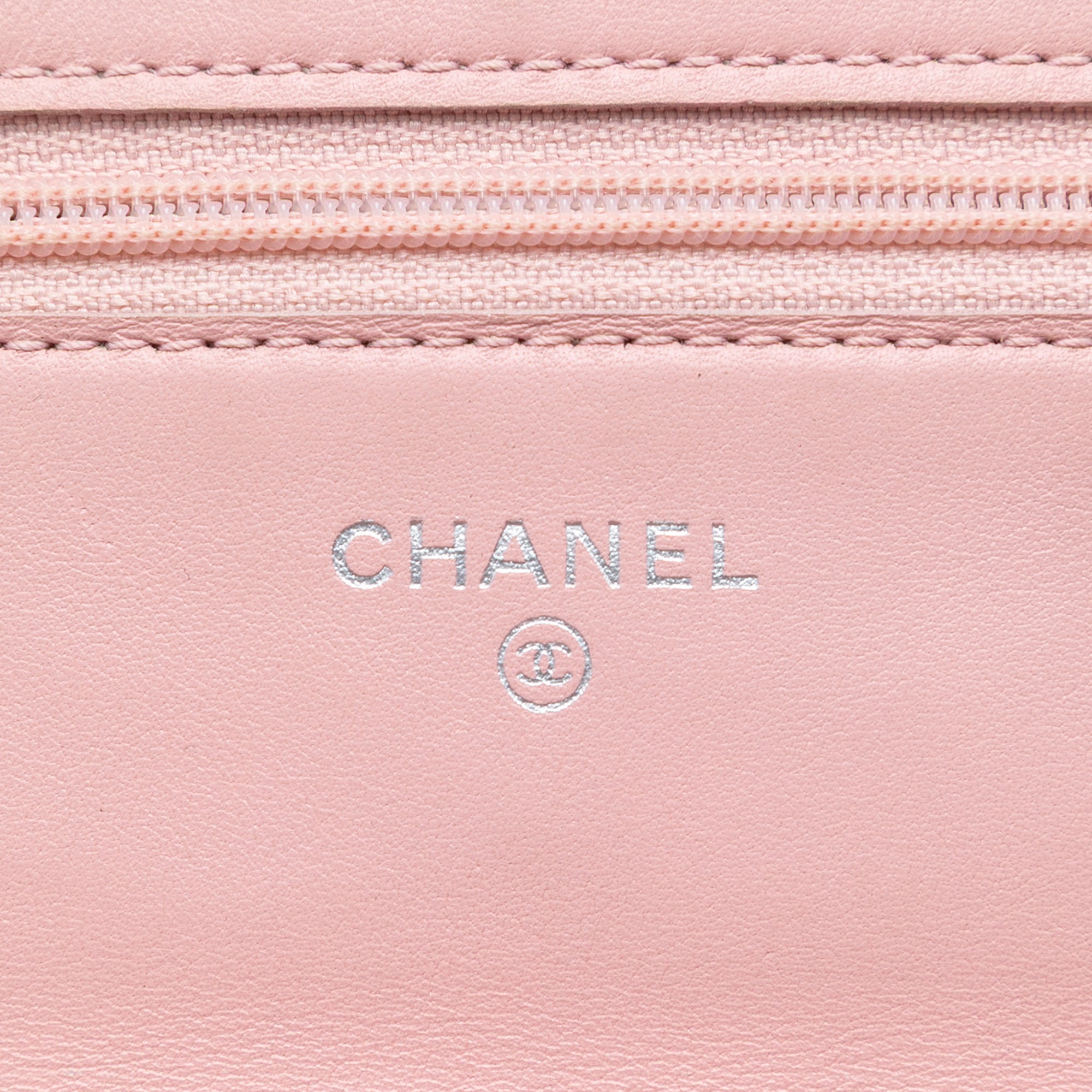 Chanel CC Caviar Wallet On Chain - image 5