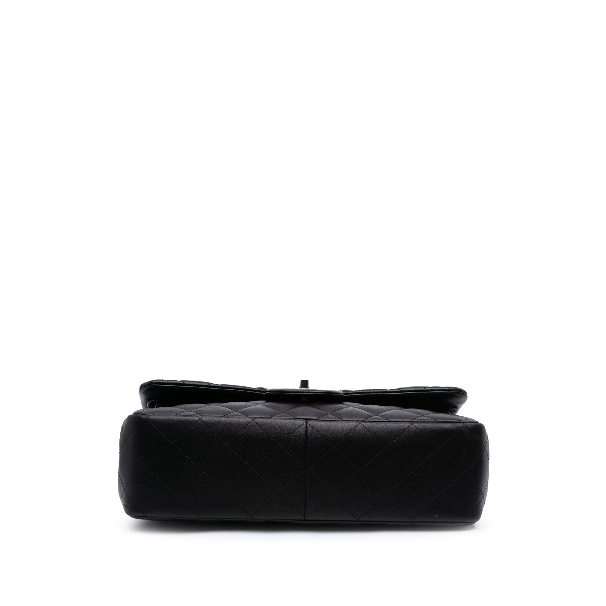 Chanel Jumbo Classic Lambskin Double Flap - image 3