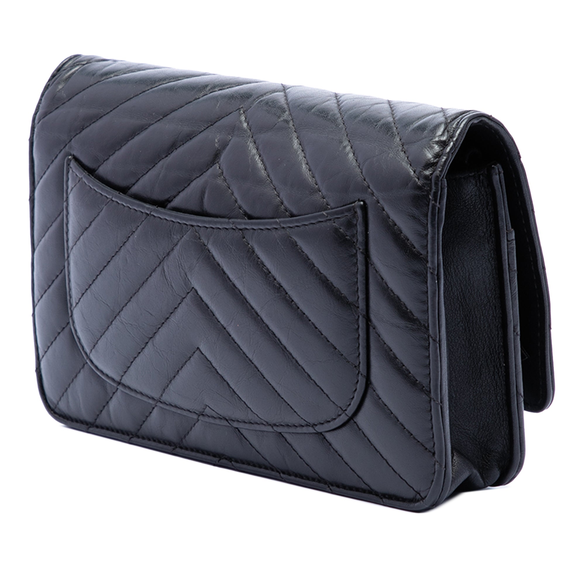 Chanel Reissue 2.55 Chevron Aged Calfskin Wallet on Chain - image 2