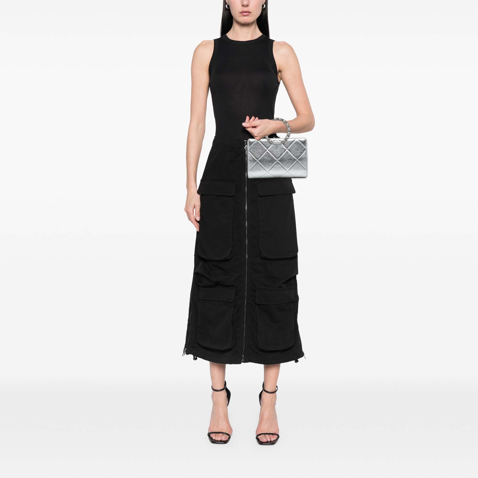 Chanel Quilted Metallic Crumpled Lambskin In The Loop Clutch - image 9