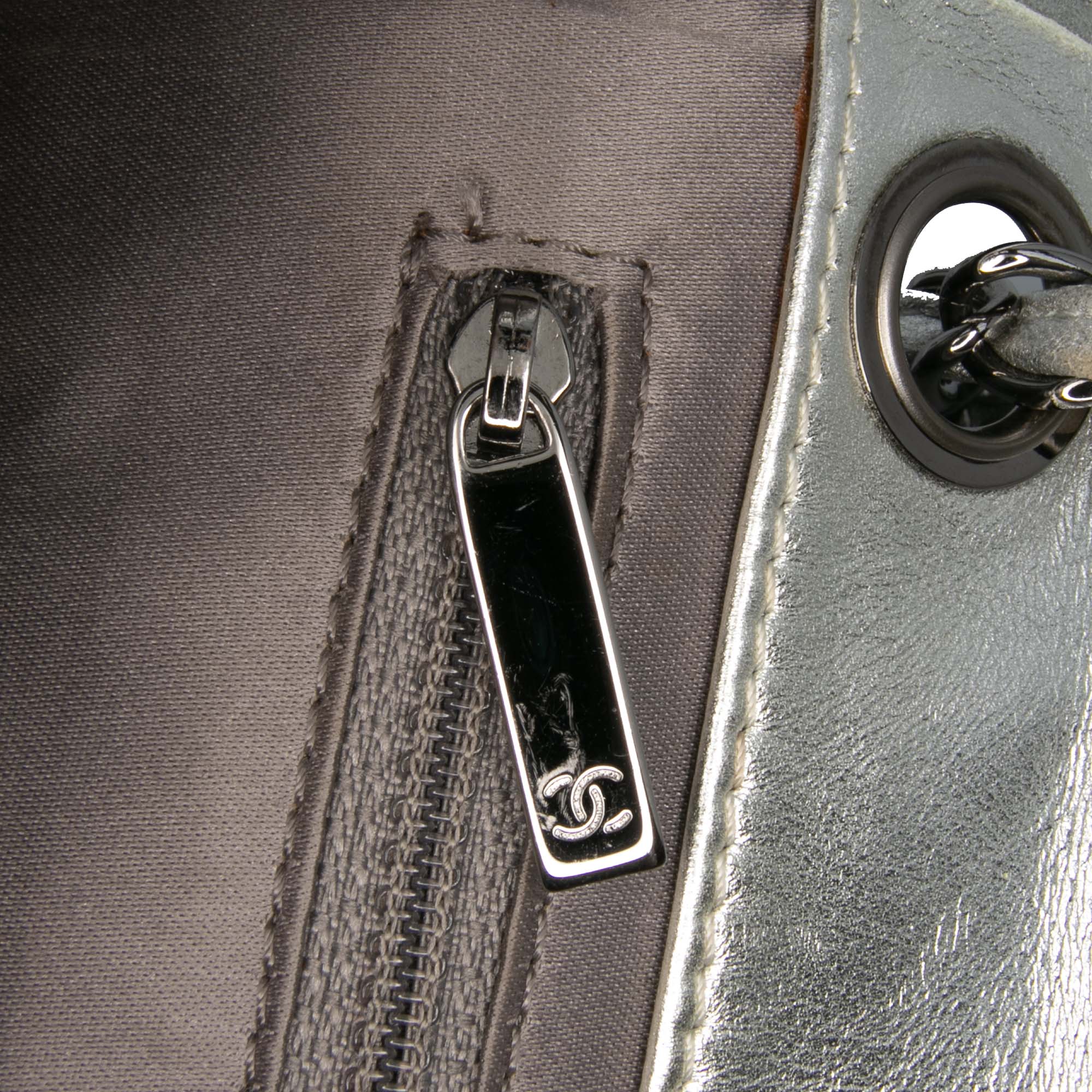 Chanel CC Vinyl Ice Cube Flap - image 7