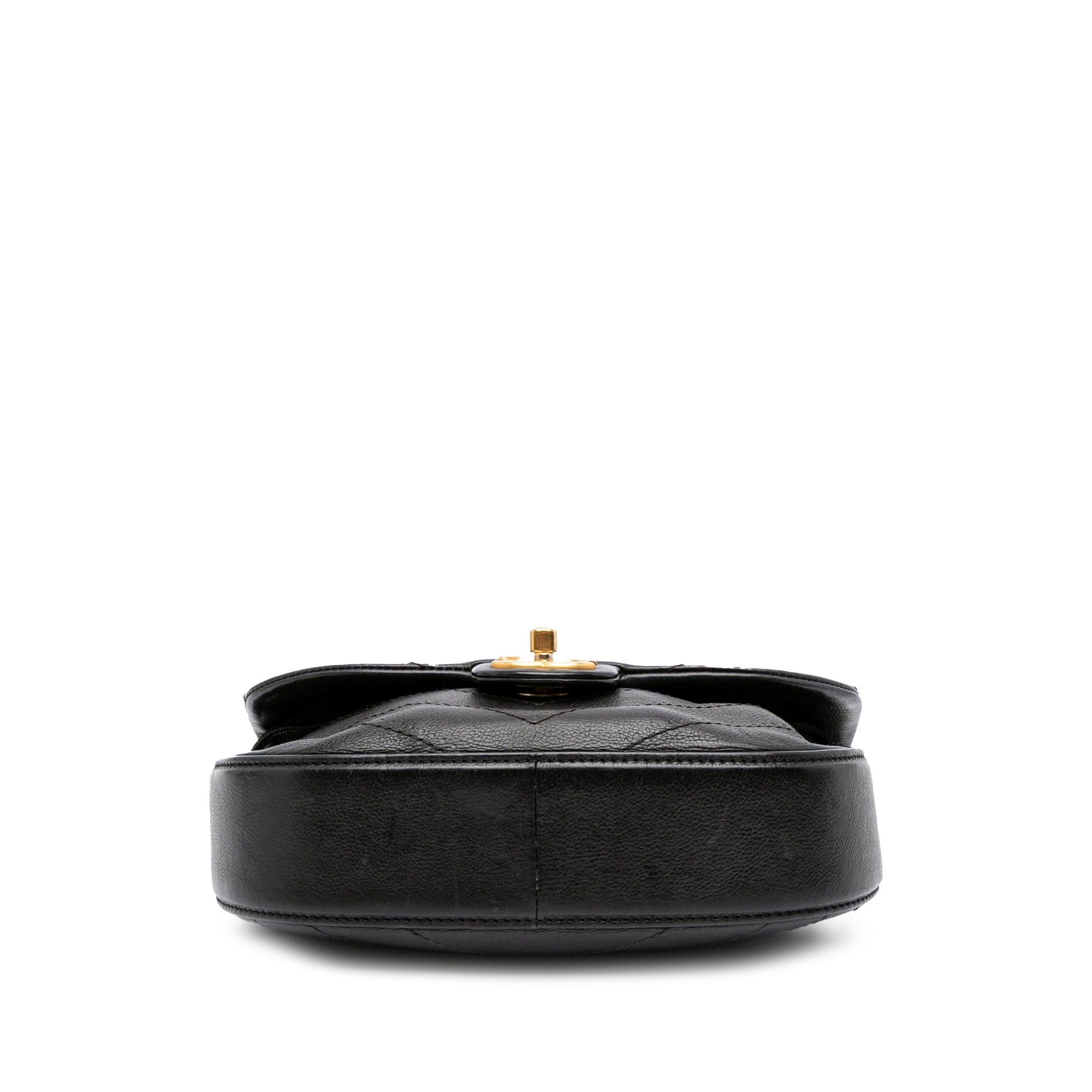 Chanel CC Chevron Calfskin Round Flap Satchel - image 3
