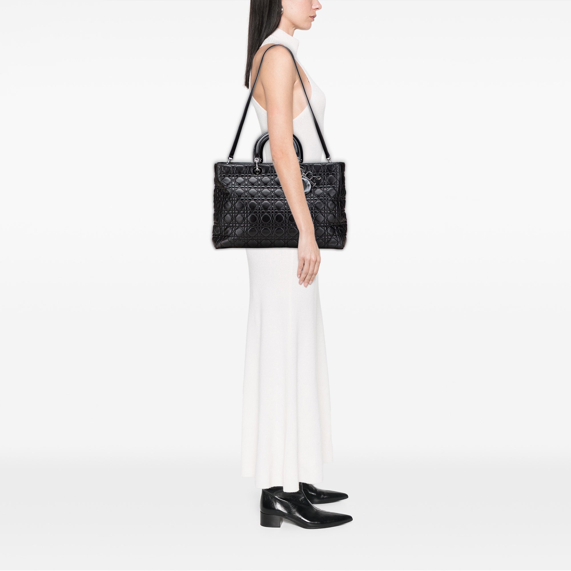 Dior Extra Large Lambskin Cannage Lady Dior - image 11