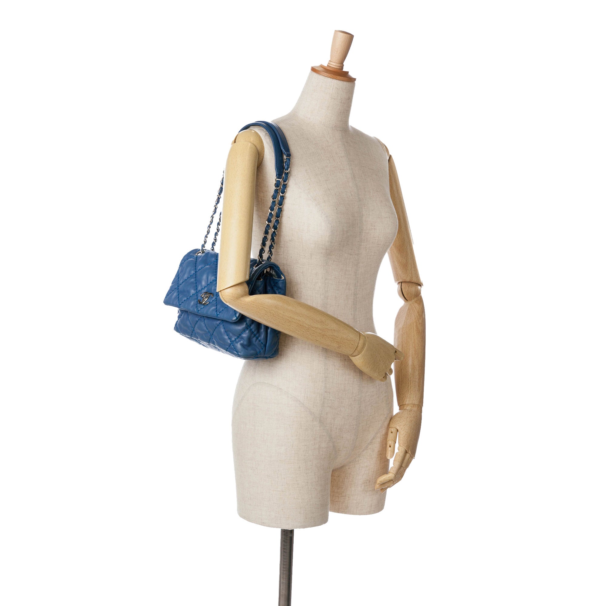 Chanel Small Calfskin Love Me Tender Flap - image 7