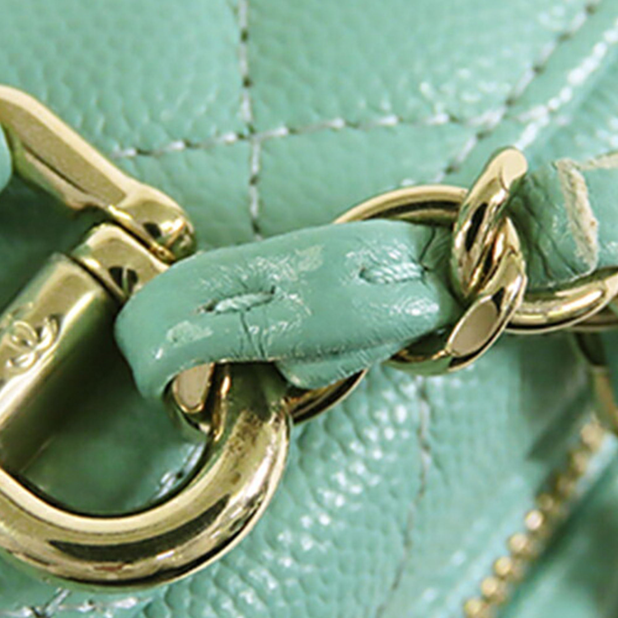 Chanel Small CC Caviar Top Handle Vanity Case with Chain - image 13