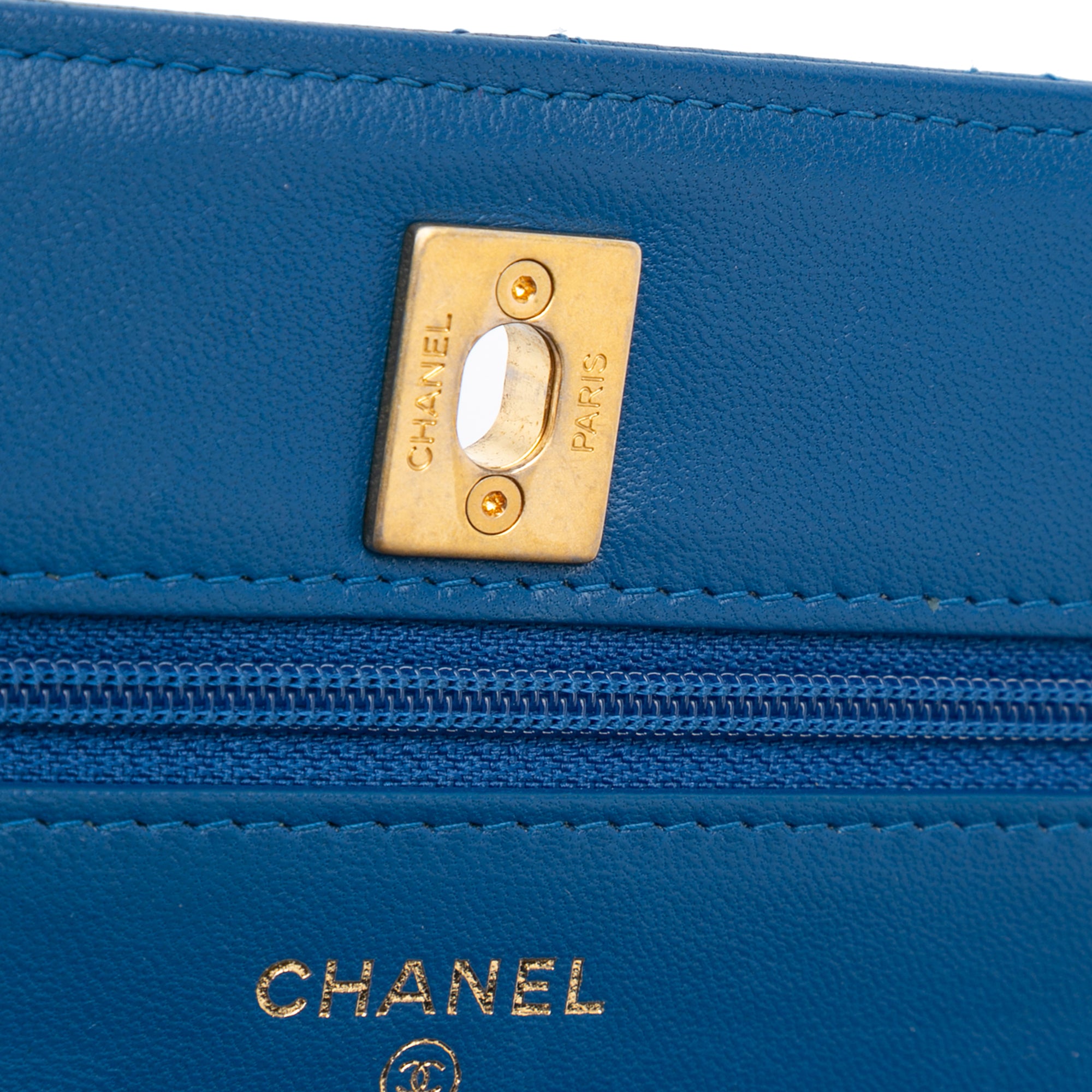 Chanel Lambskin Pearl Crush Wallet On Chain - image 7