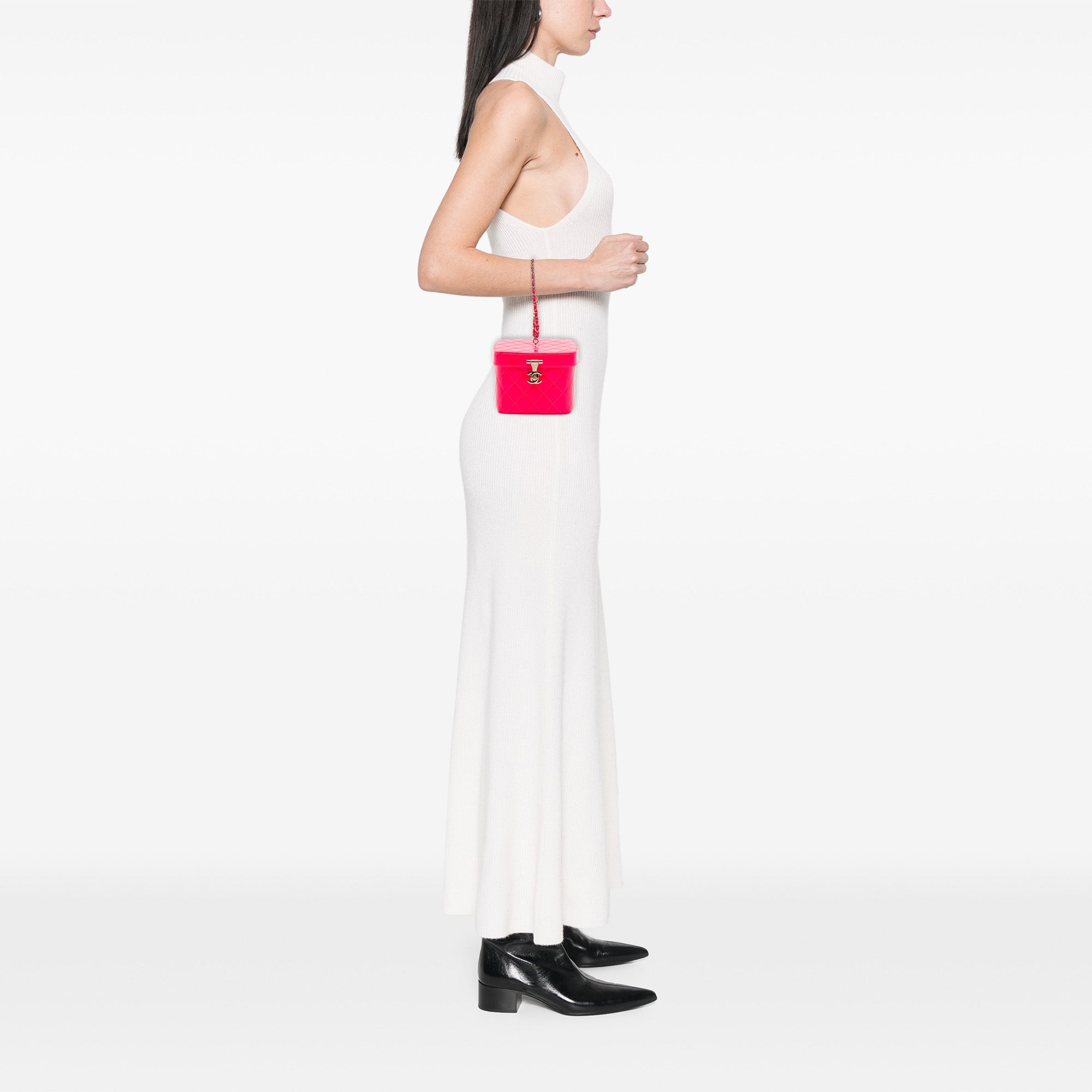 Chanel Mini CC Quilted Patent Vanity Bag - image 6