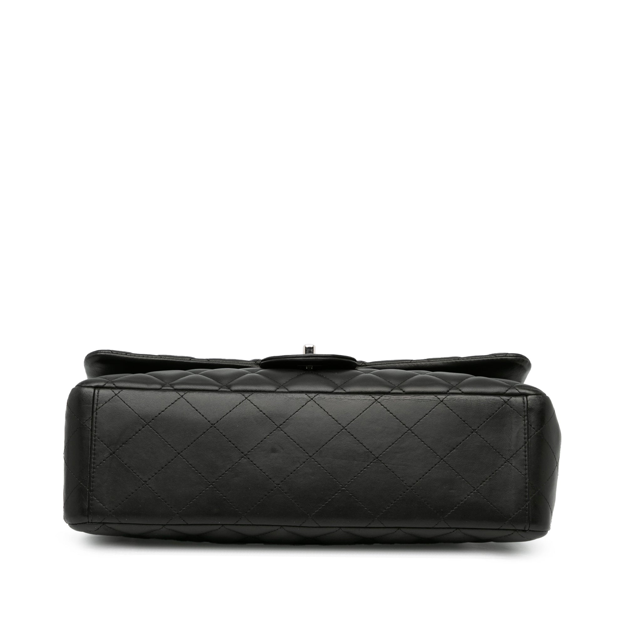 Chanel Maxi Classic Lambskin Double Flap - image 3