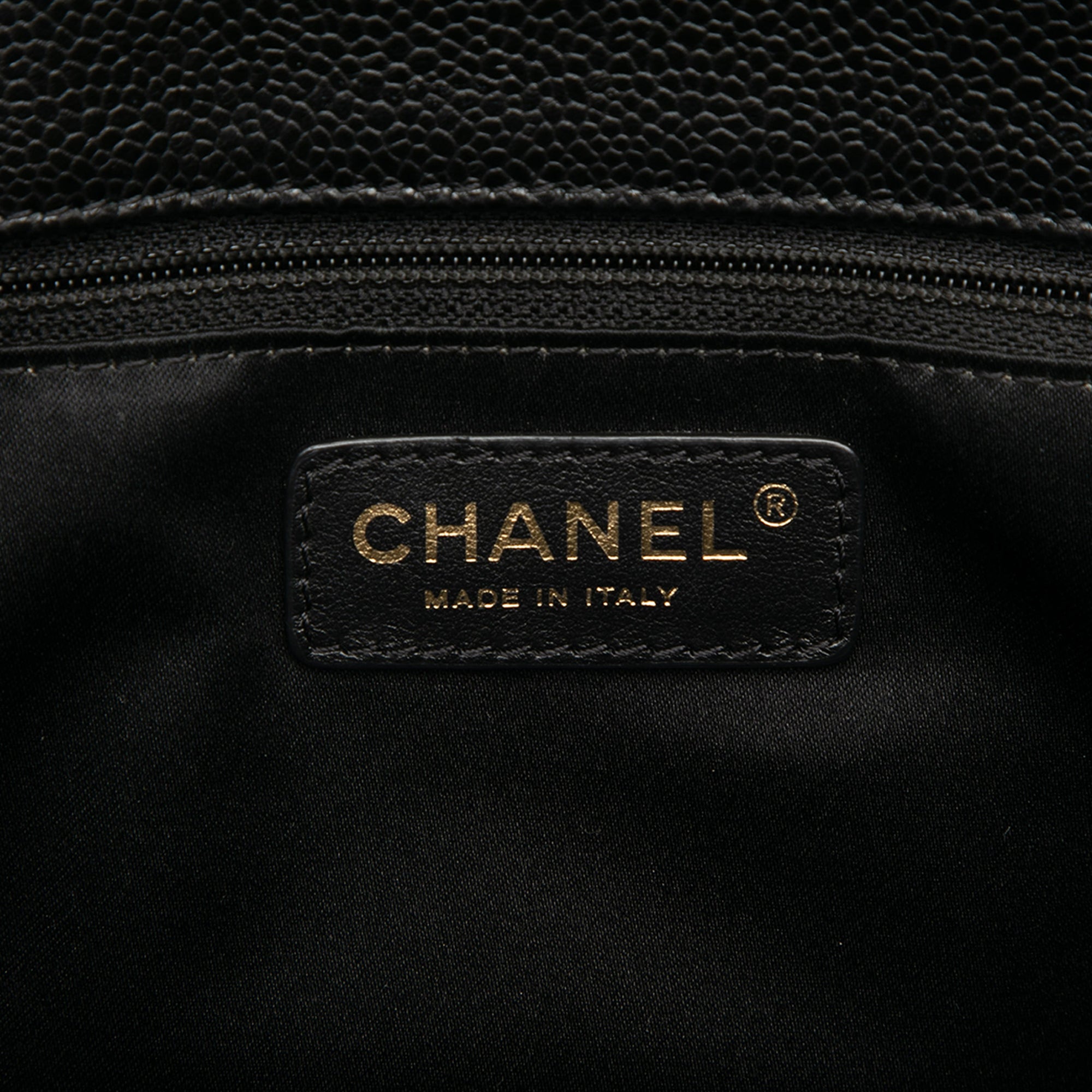 Chanel Caviar Grand Shopping Tote - image 5