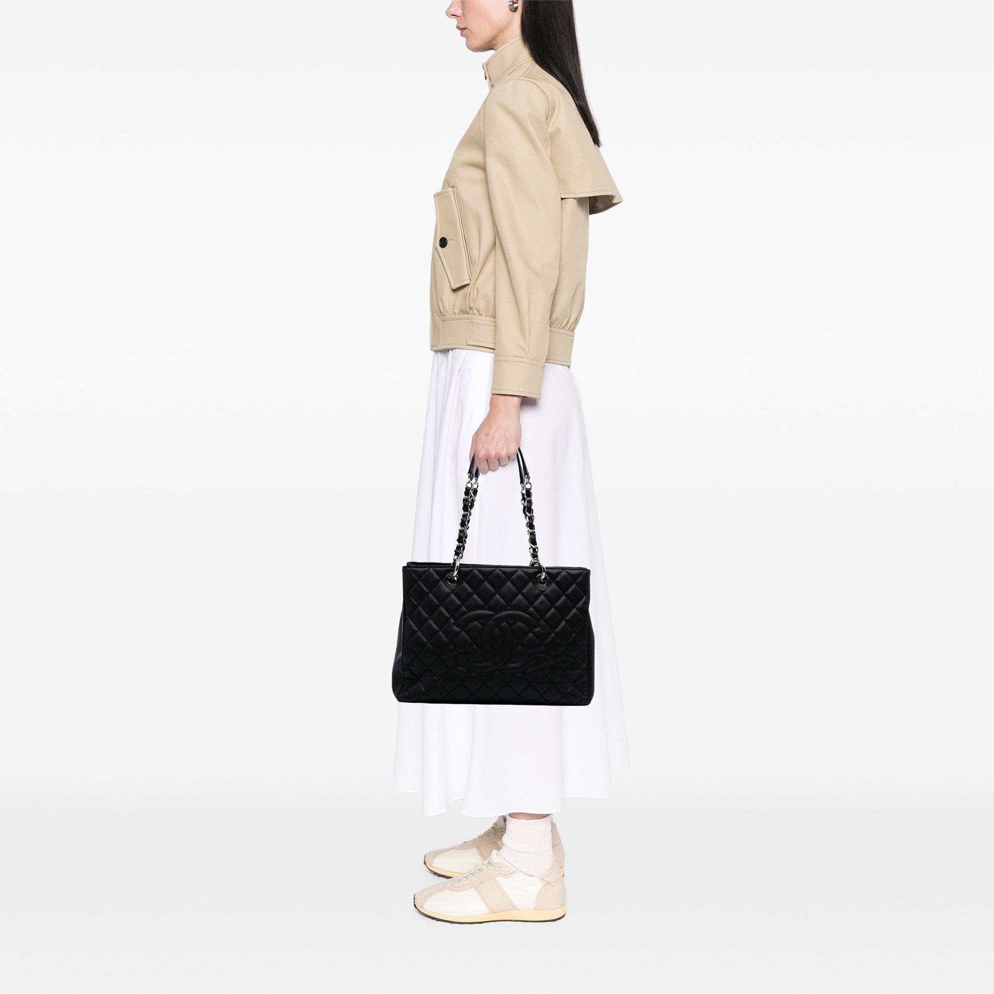 Chanel Caviar Grand Shopping Tote - image 10