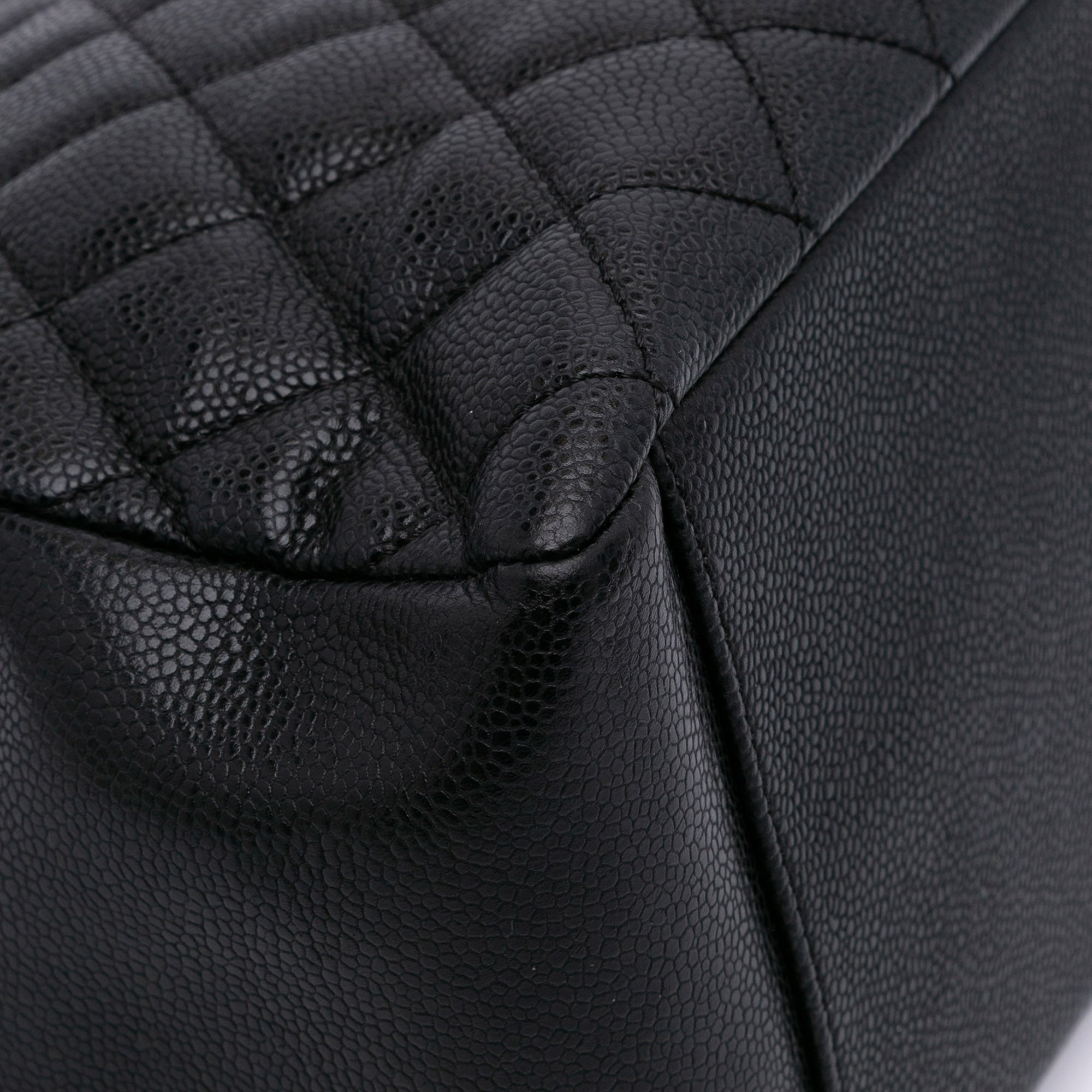 Chanel Caviar Grand Shopping Tote - image 8