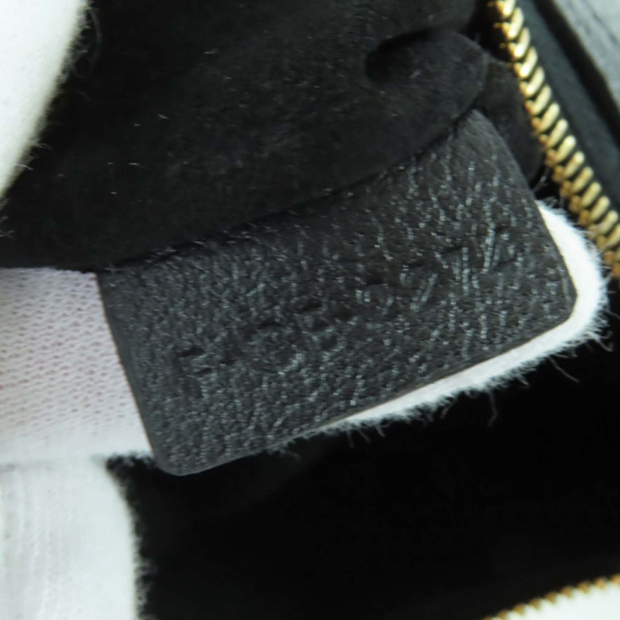 Celine Small Supple Grained Calfskin Heloise Crossbody - image 6