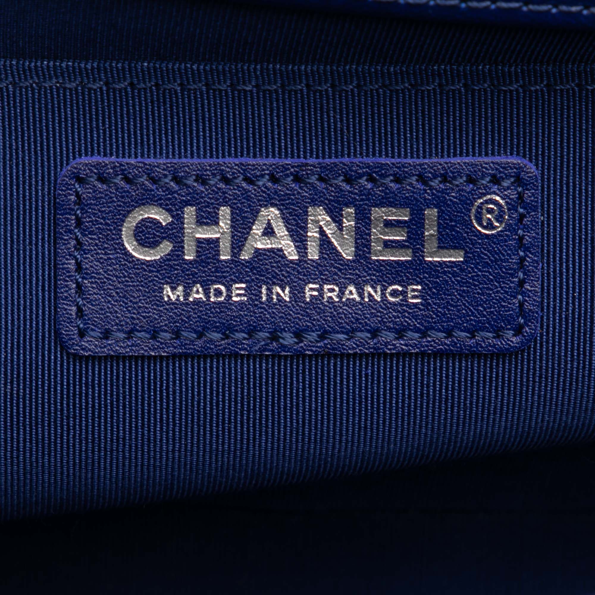Chanel Old Medium Quilted Velvet Boy Flap - image 5