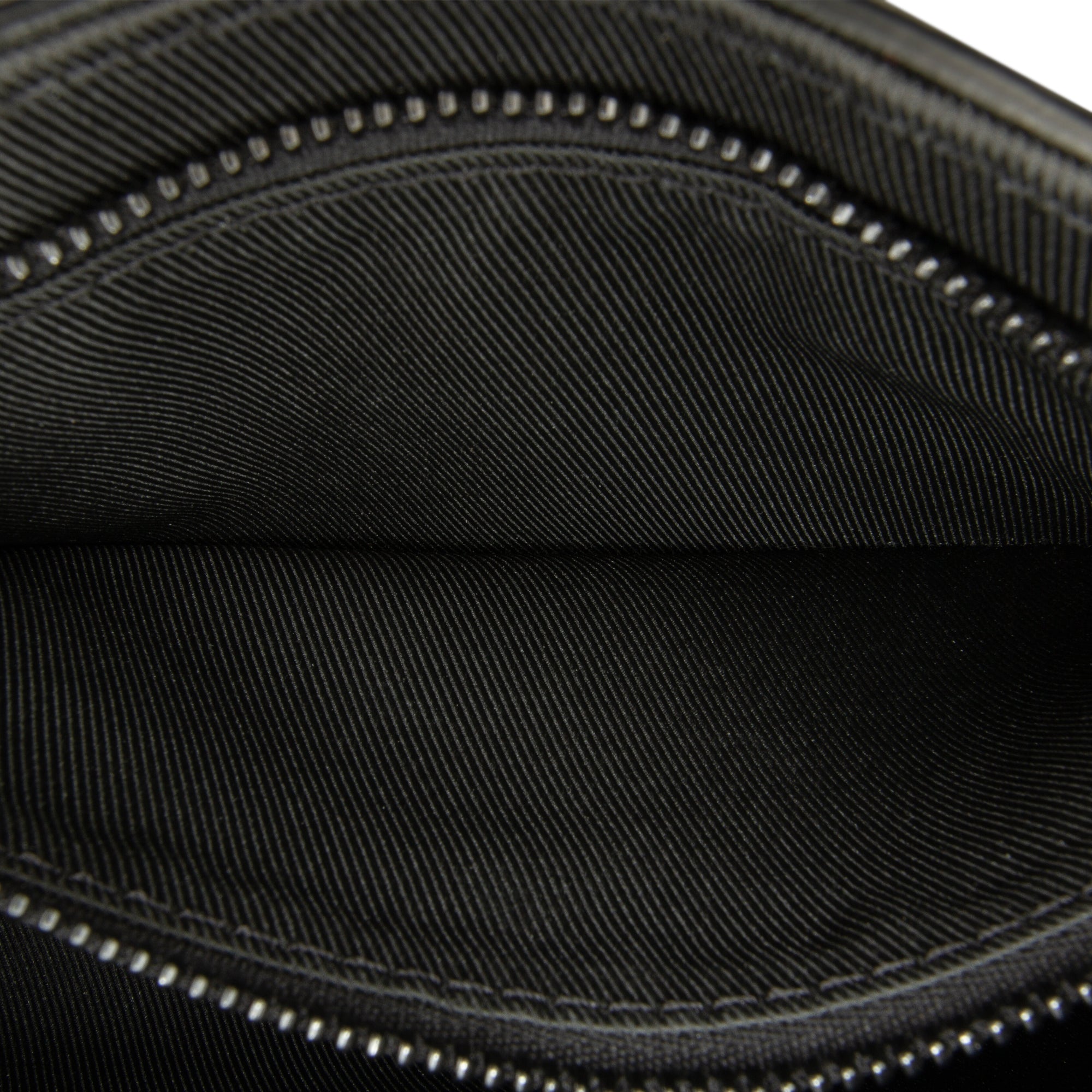 Louis Vuitton Monogram Taurillon Steamer Wearable Wallet - image 8