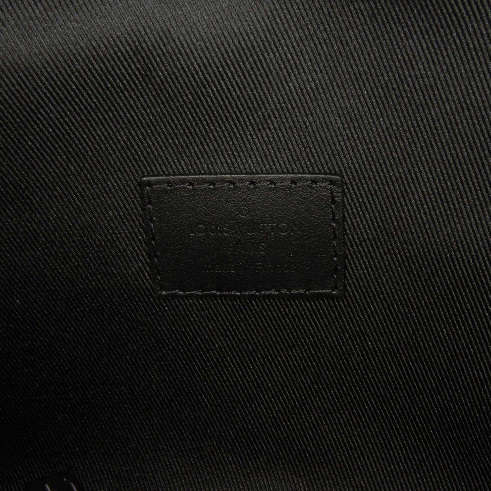 Louis Vuitton Monogram Taurillon Steamer Wearable Wallet - image 1